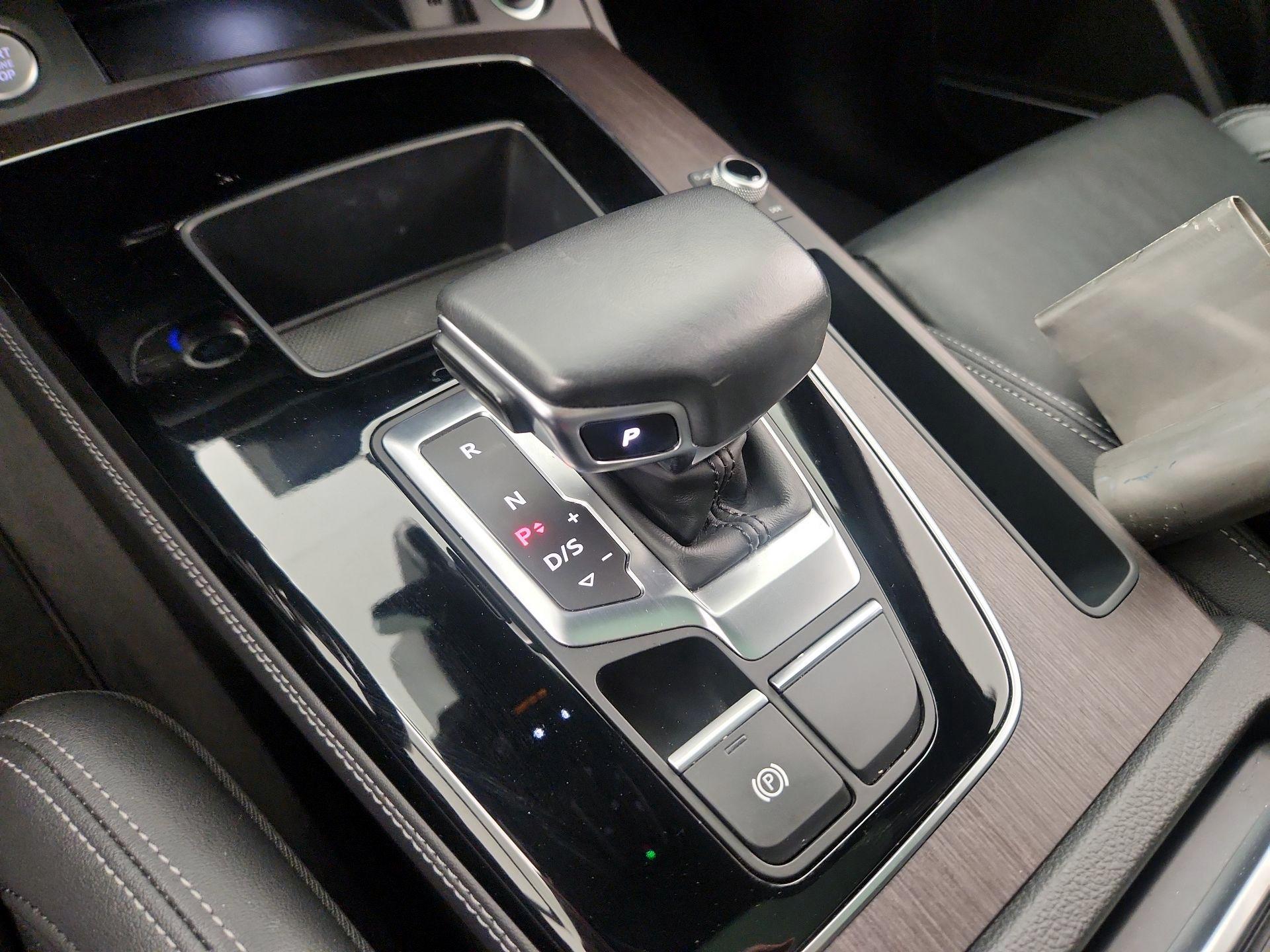 Thumbnail: 2021 Audi Q5 - 18