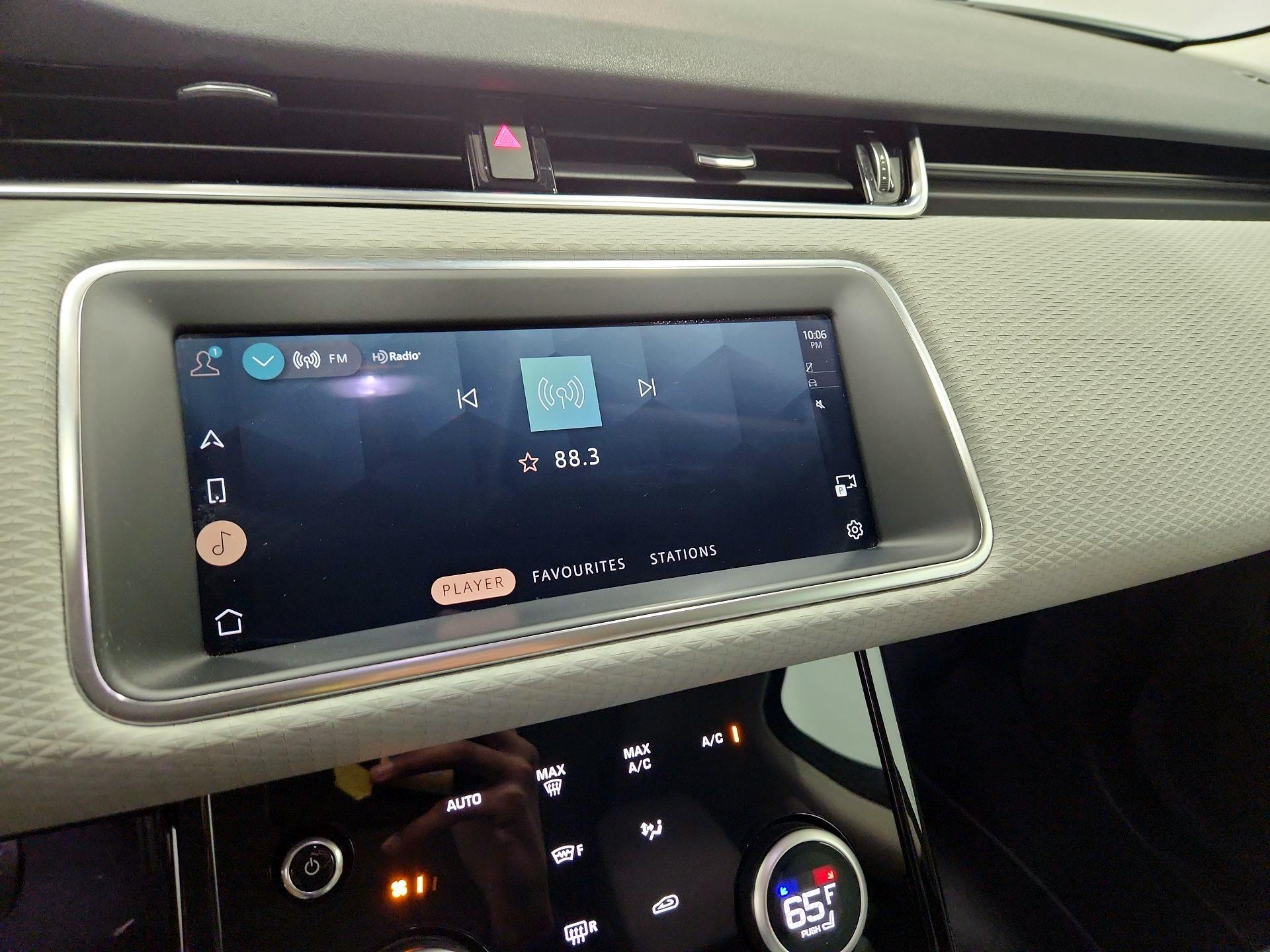 Thumbnail: 2022 Land Rover Range Rover Evoque - 15