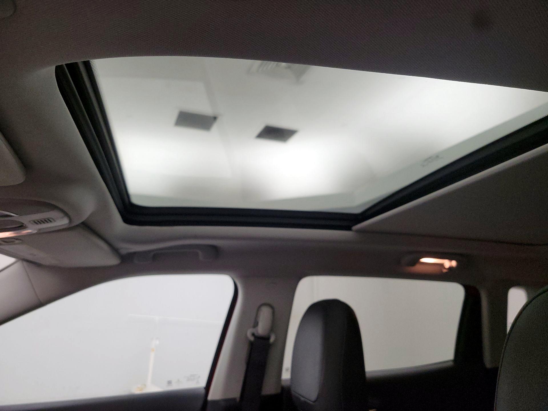 Thumbnail: 2020 Jeep Compass - 20