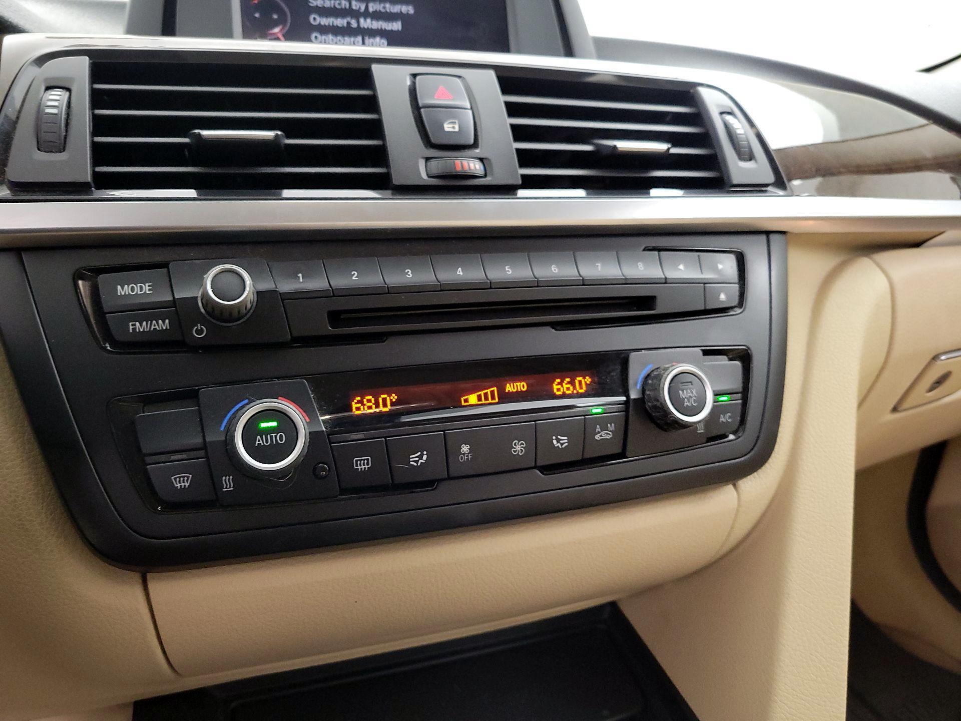 Thumbnail: 2015 BMW 3 Series - 16