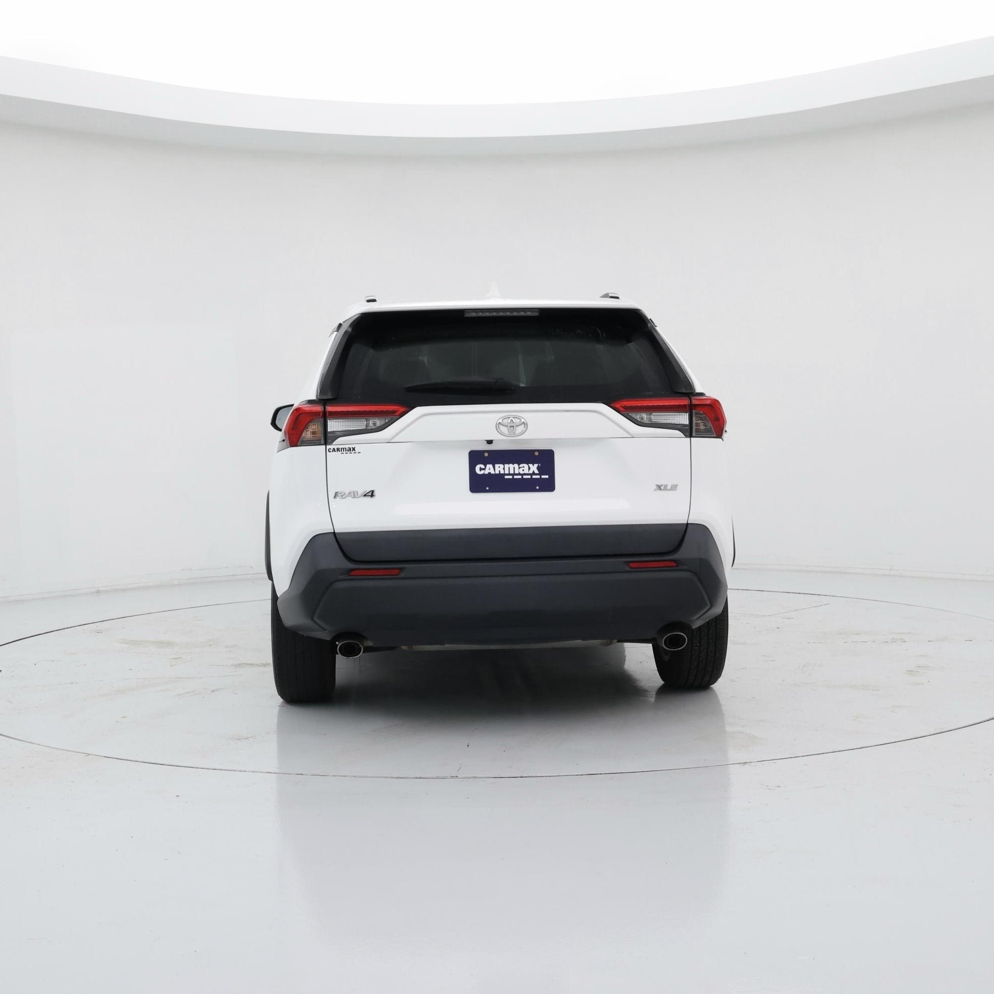 Thumbnail: 2021 Toyota RAV4 - 6