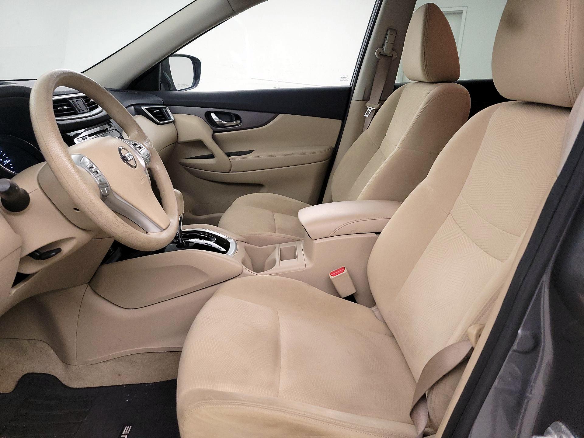 Thumbnail: 2015 Nissan Rogue - 11