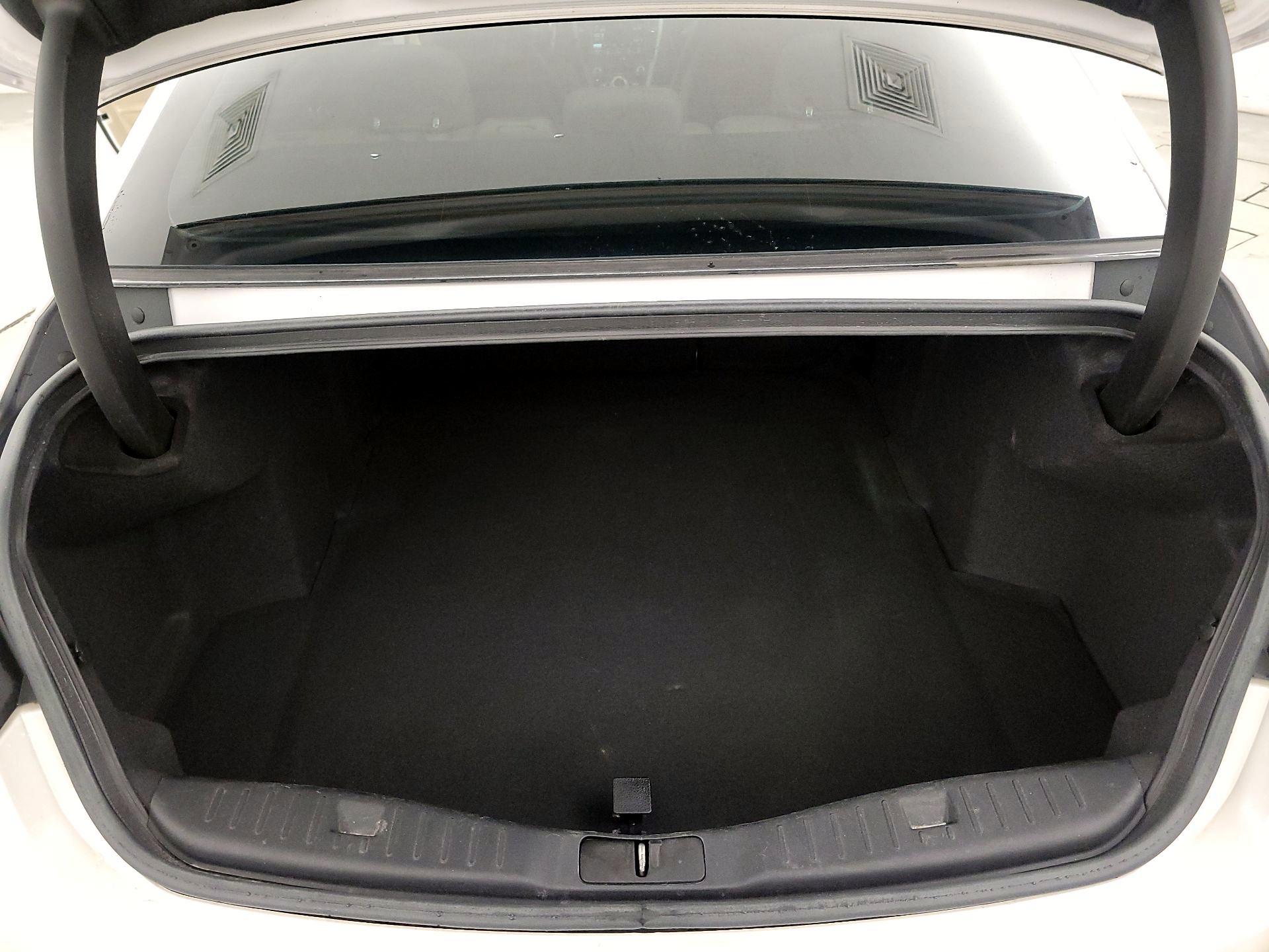 Thumbnail: 2017 Lincoln MKZ - 20