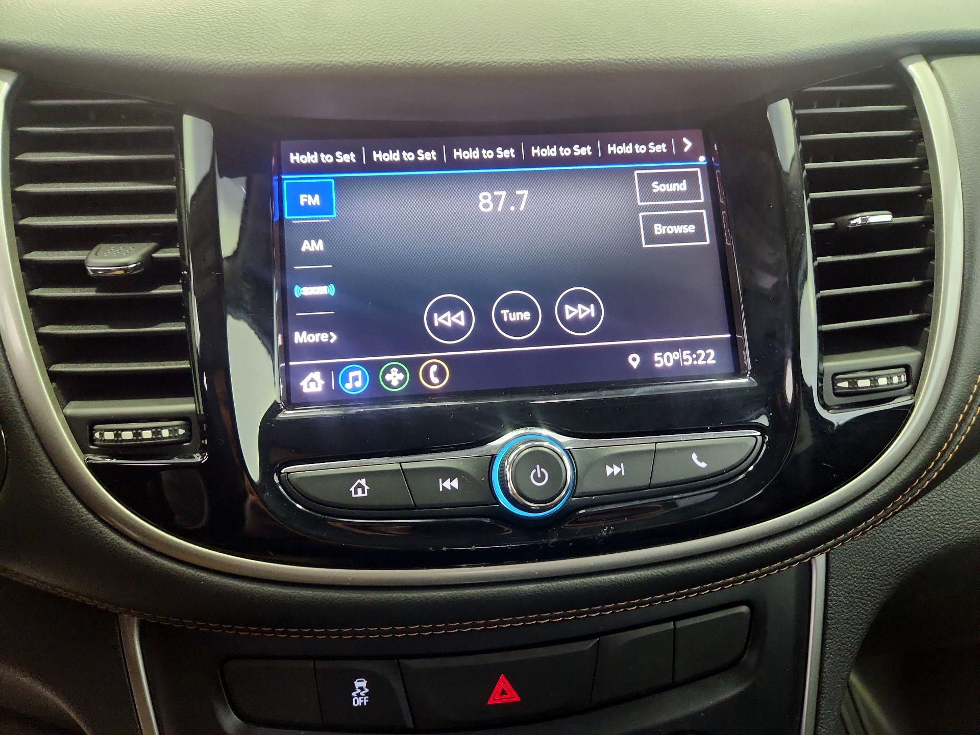 Thumbnail: 2020 Chevrolet Trax - 15