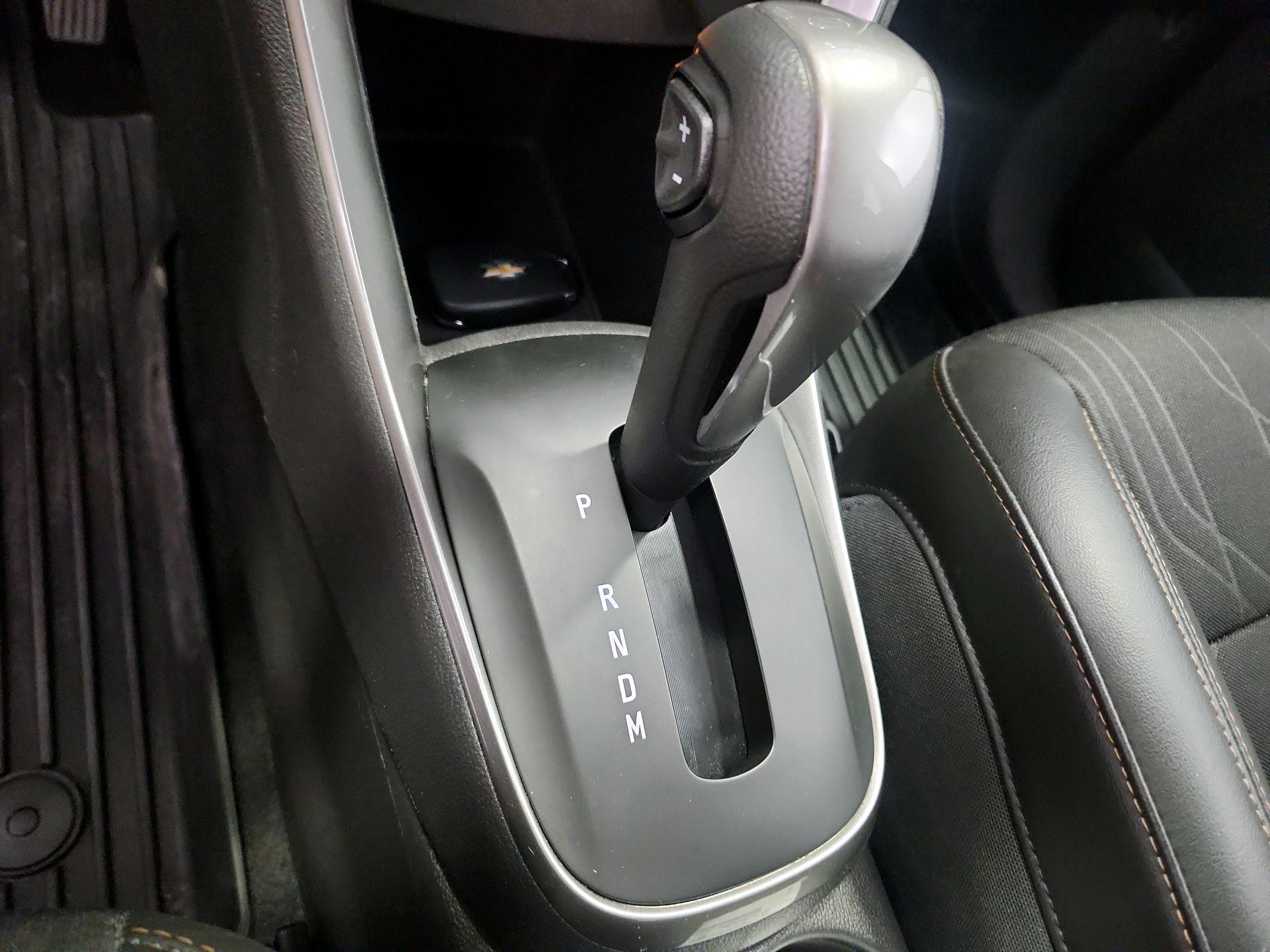 Thumbnail: 2020 Chevrolet Trax - 17