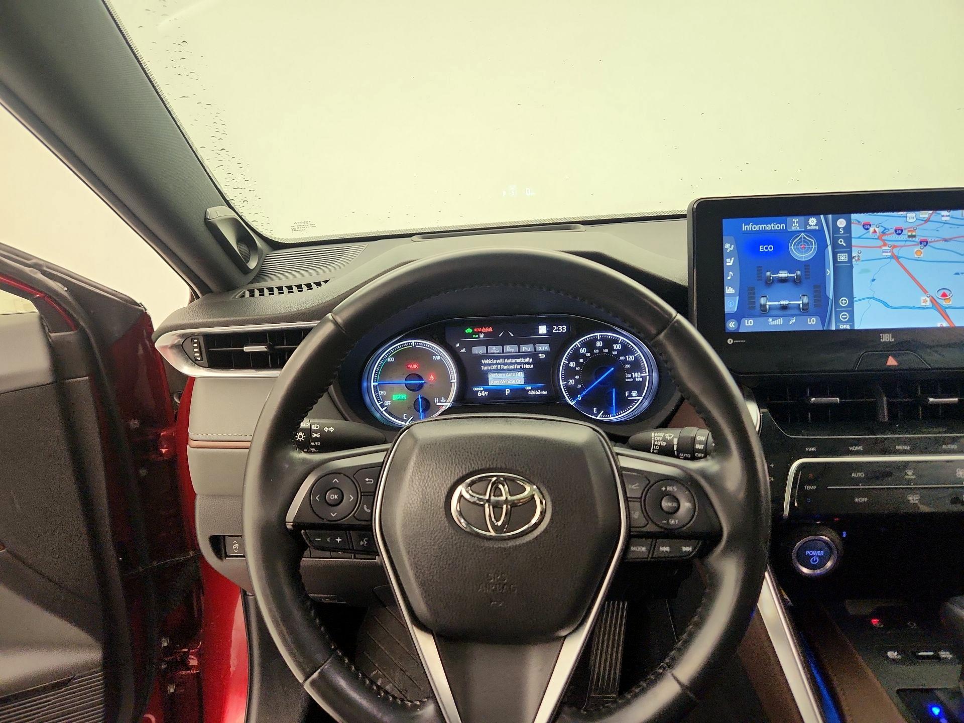 Thumbnail: 2021 Toyota Venza - 10