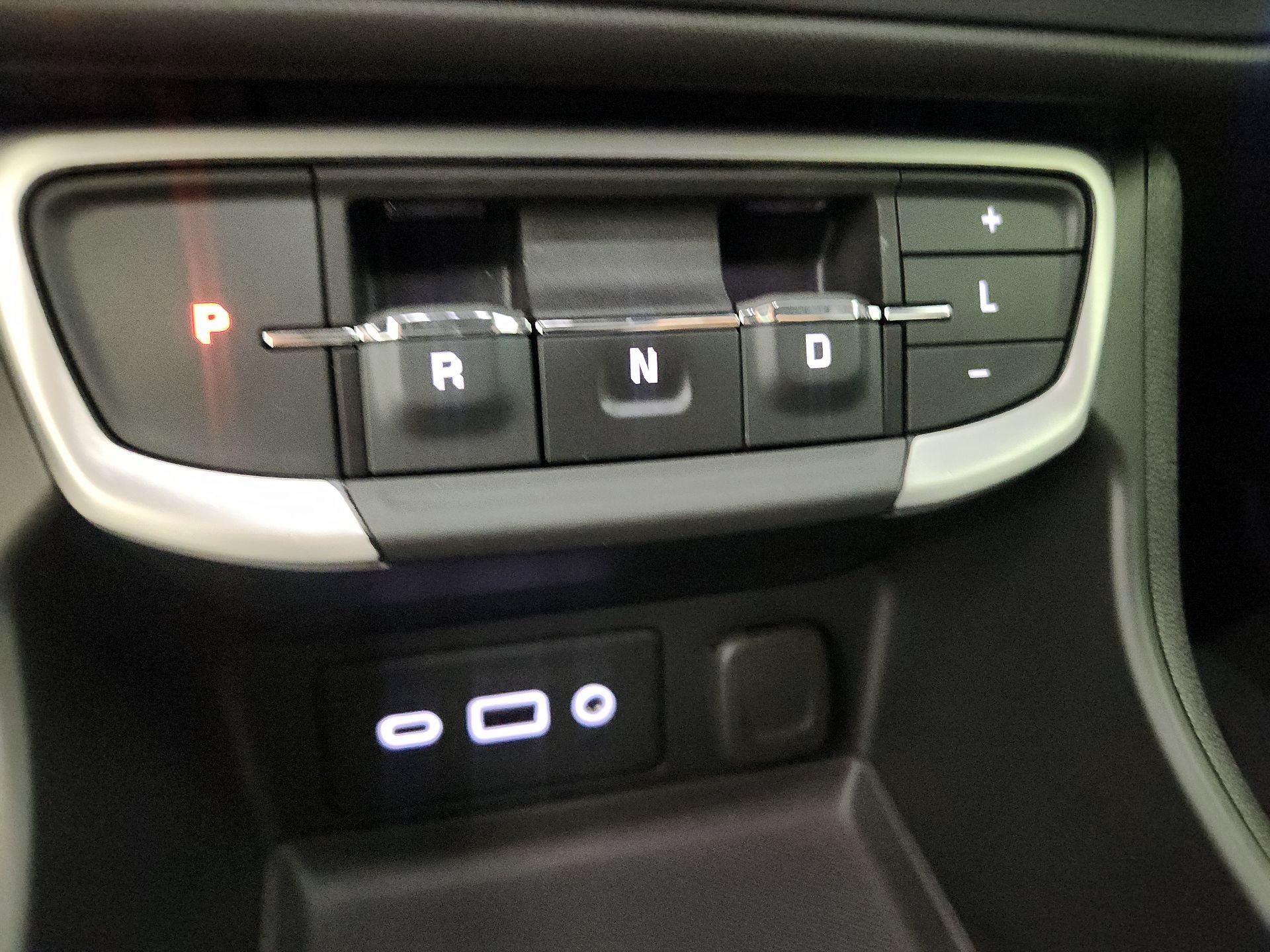 Thumbnail: 2024 GMC Terrain - 17