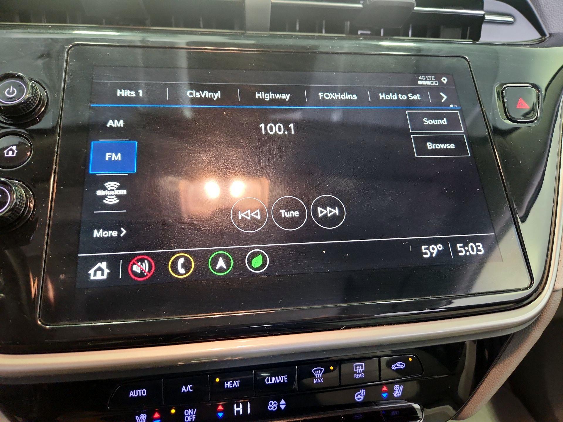 Thumbnail: 2022 Chevrolet Bolt EUV - 15