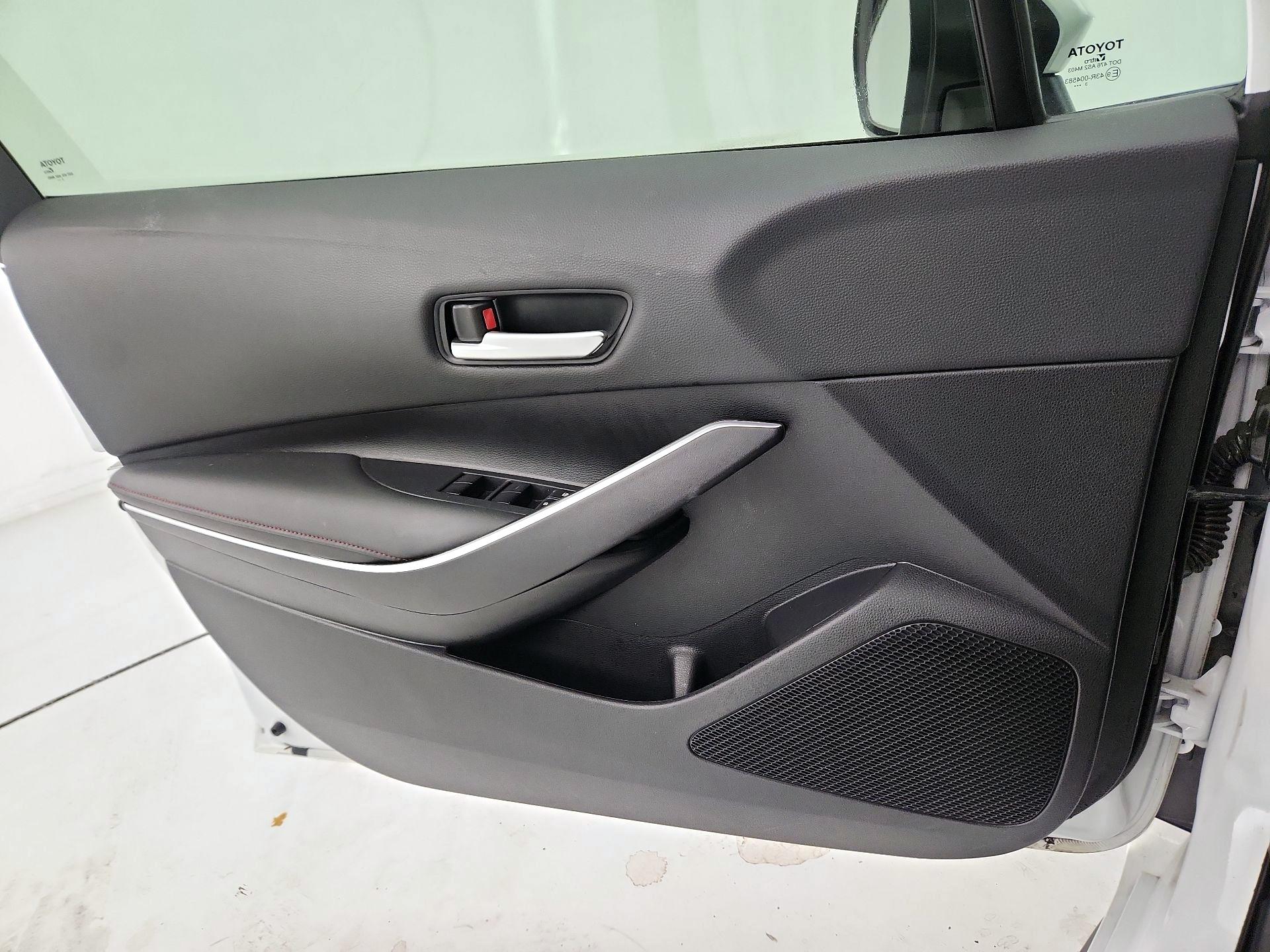 Thumbnail: 2024 Toyota Corolla - 12