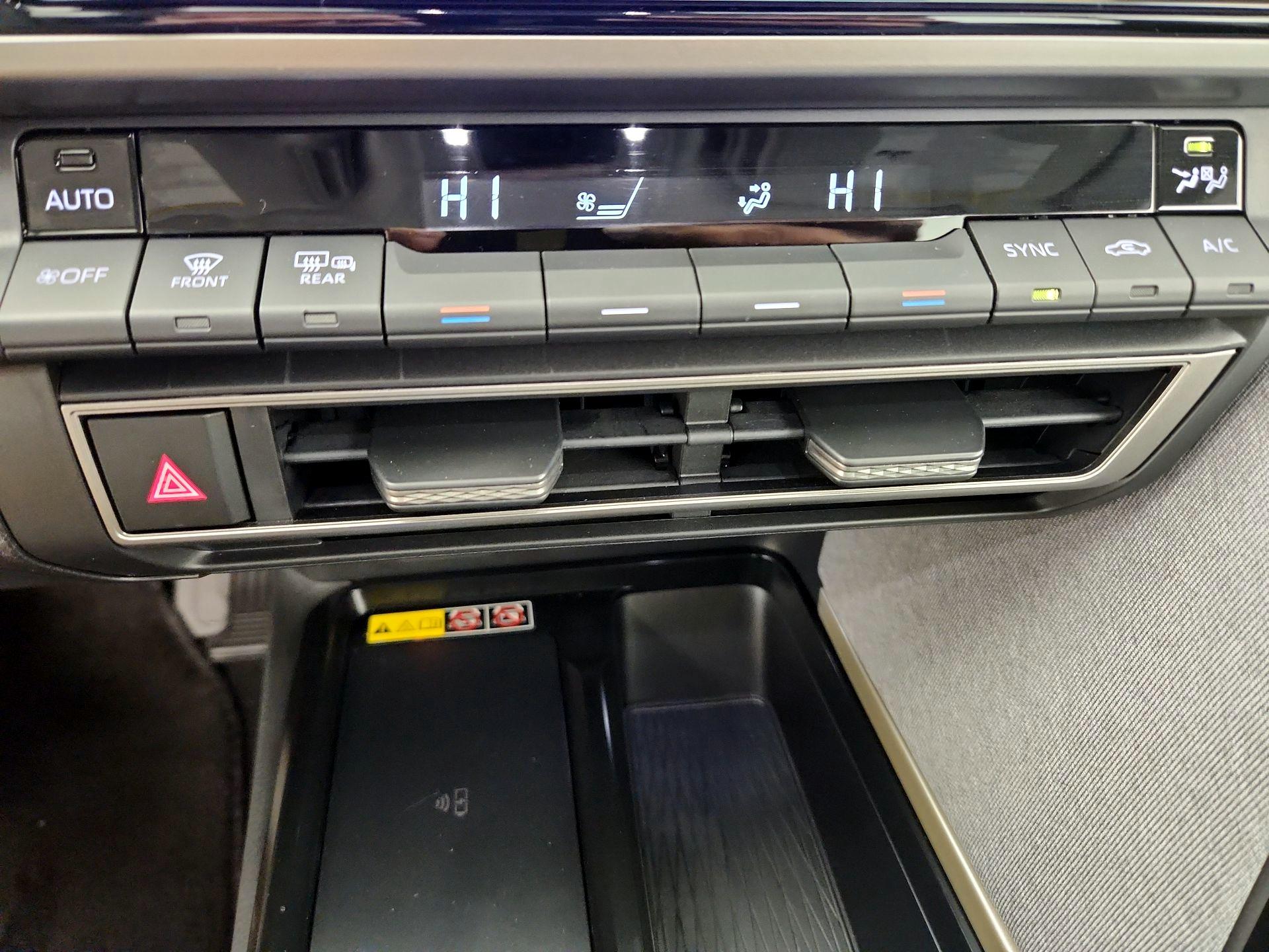 Thumbnail: 2025 Toyota Camry - 16