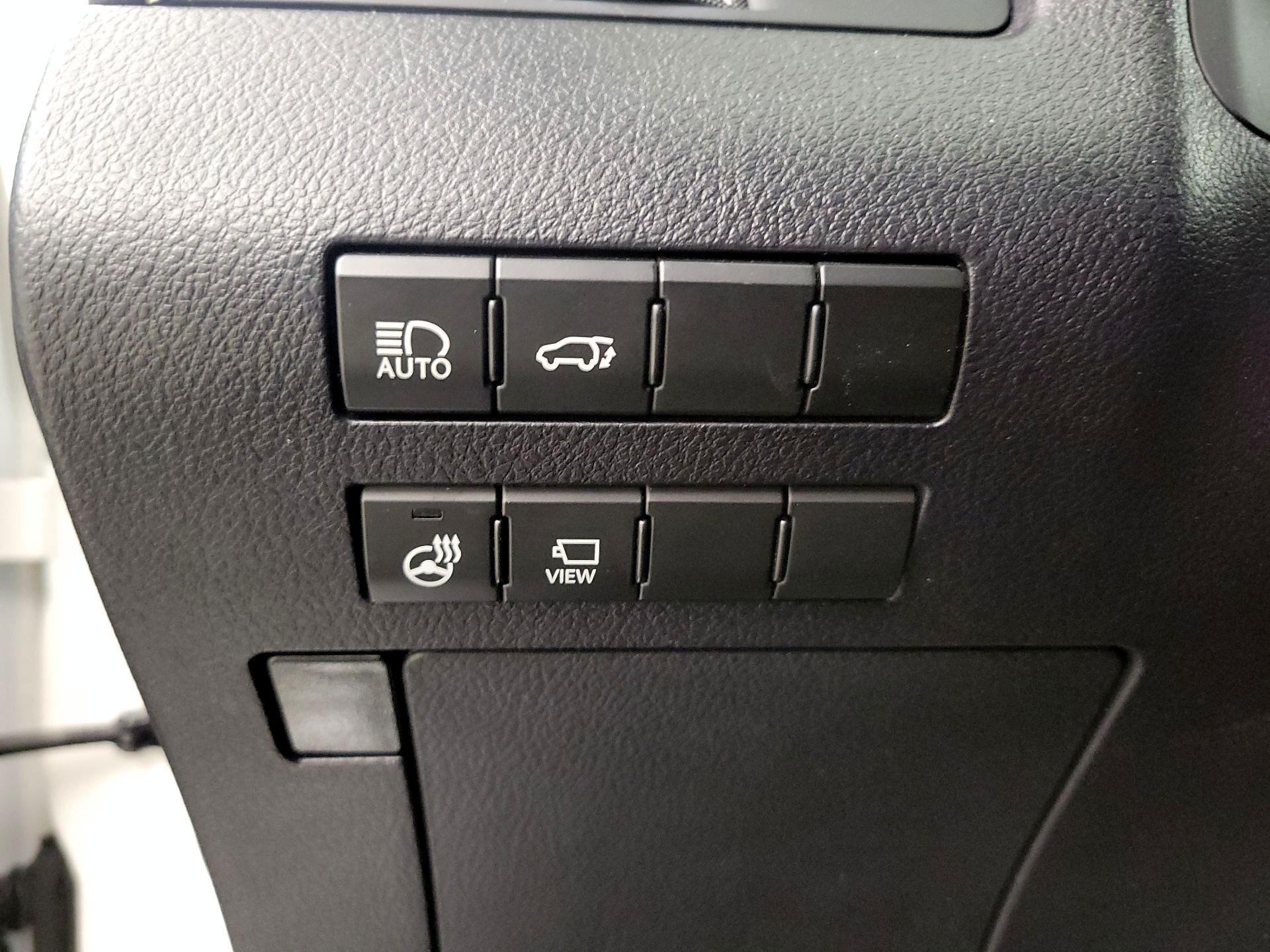 Thumbnail: 2021 Lexus RX - 13