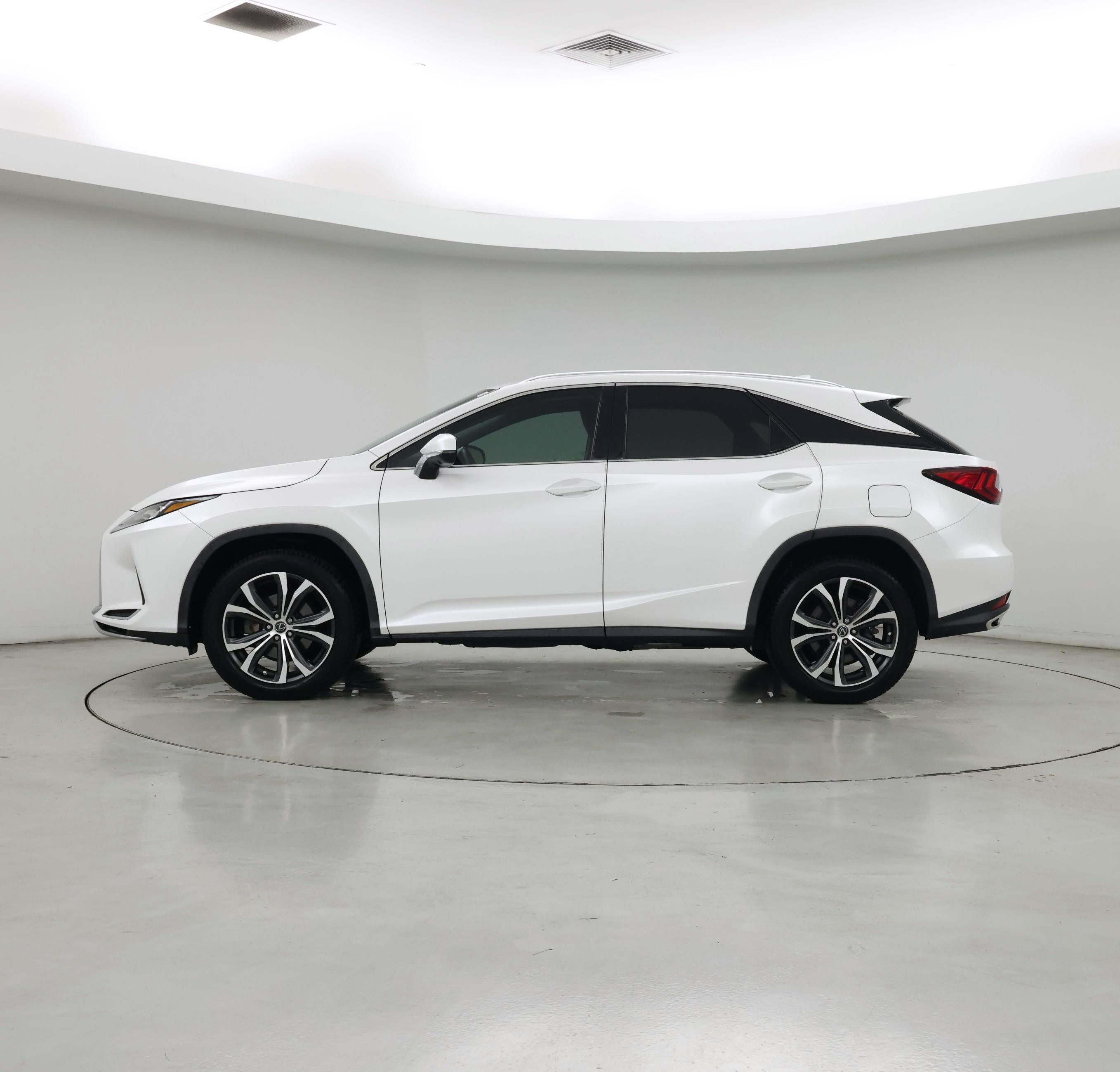 Thumbnail: 2021 Lexus RX - 3