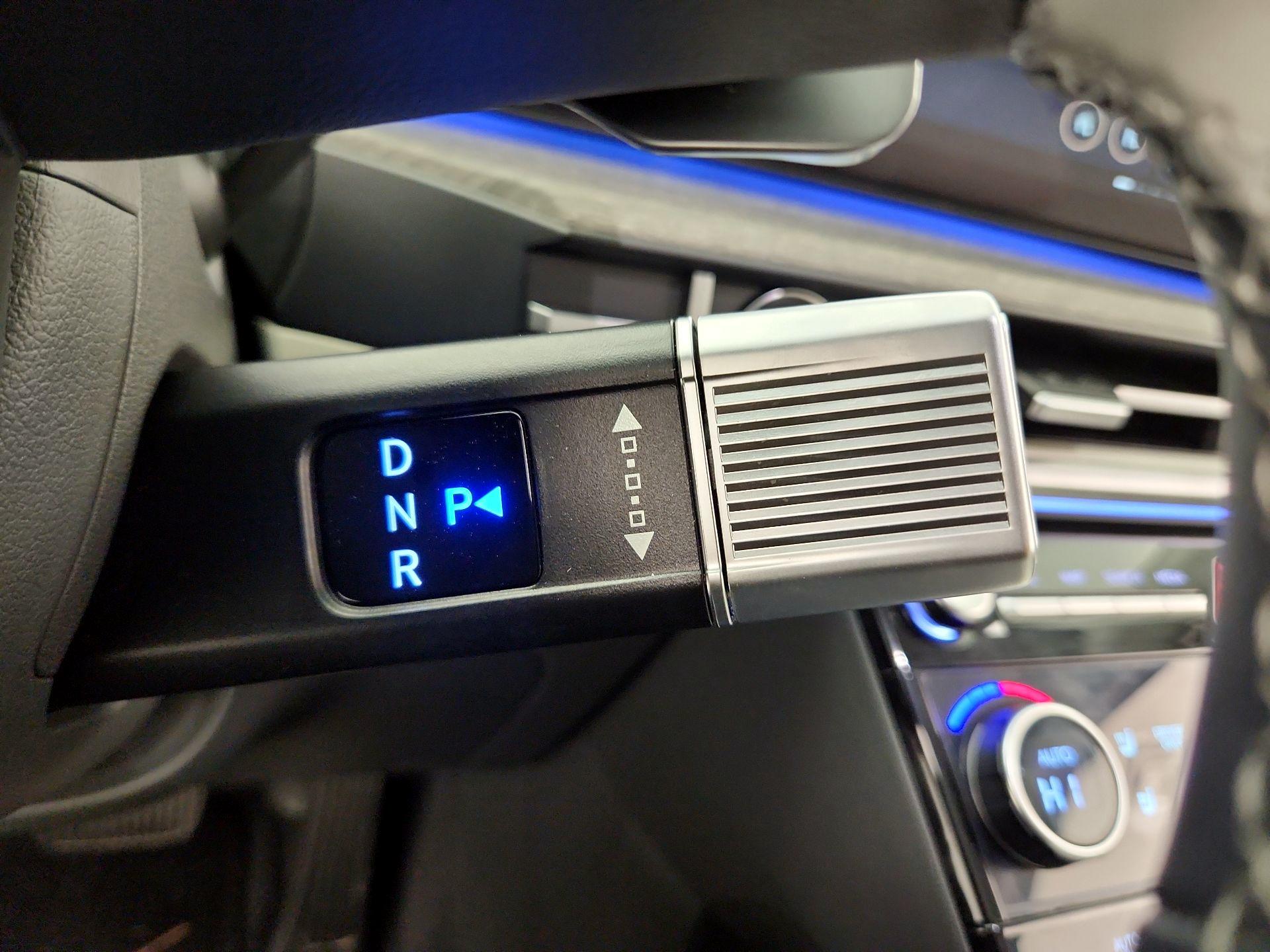 Thumbnail: 2025 Hyundai Santa Fe - 18