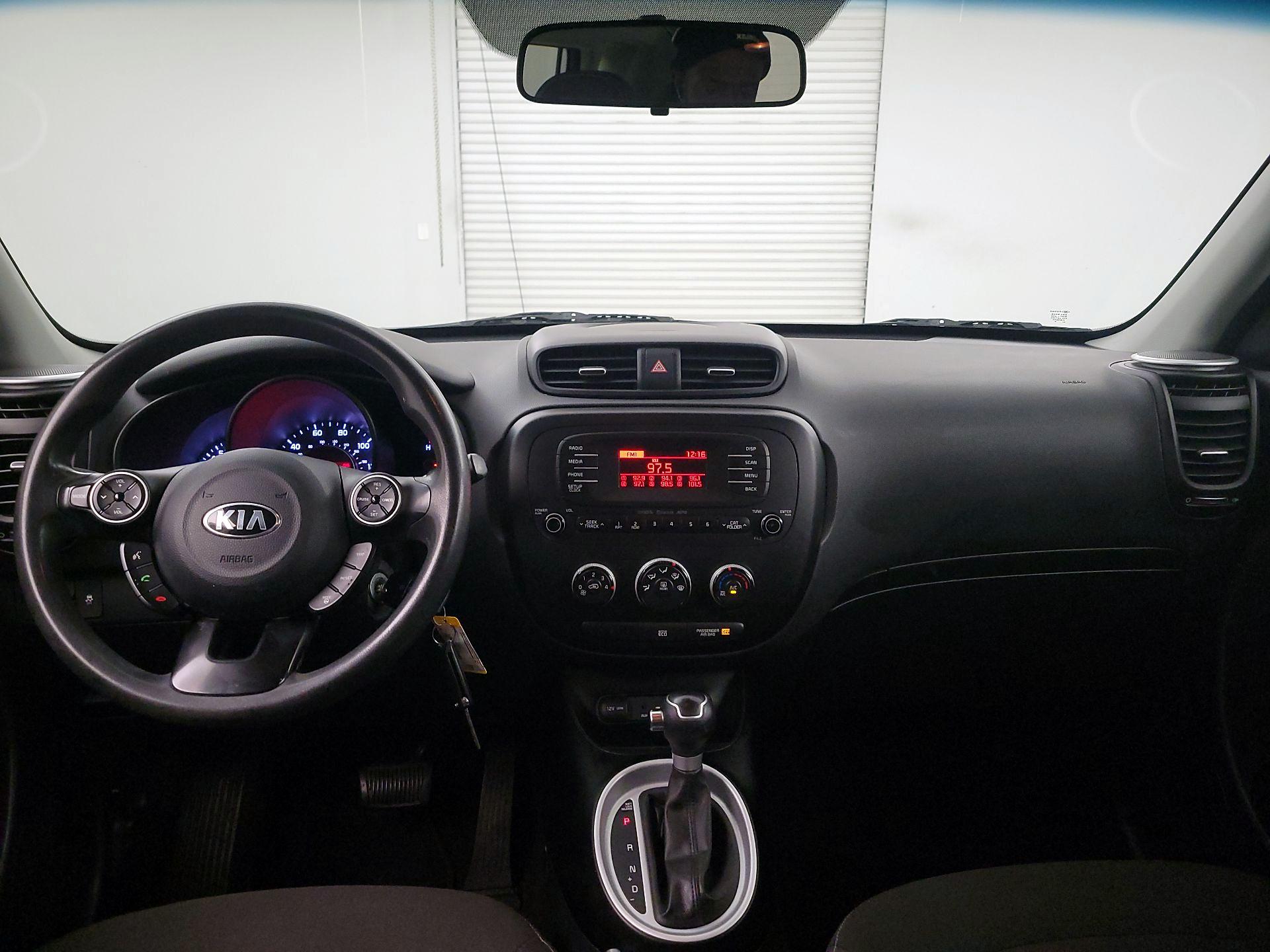 Thumbnail: 2016 Kia Soul - 9