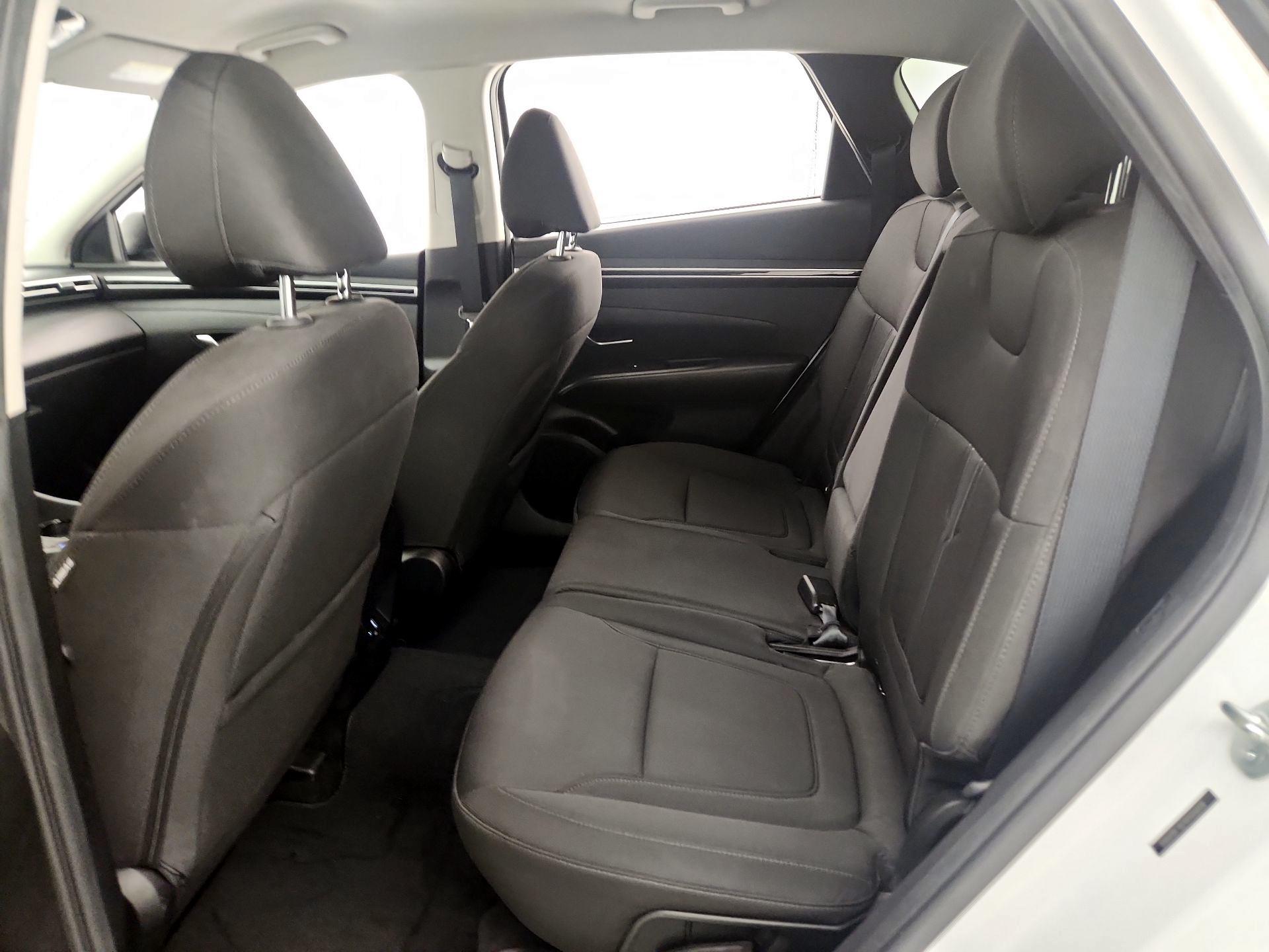 Thumbnail: 2023 Hyundai Tucson - 19