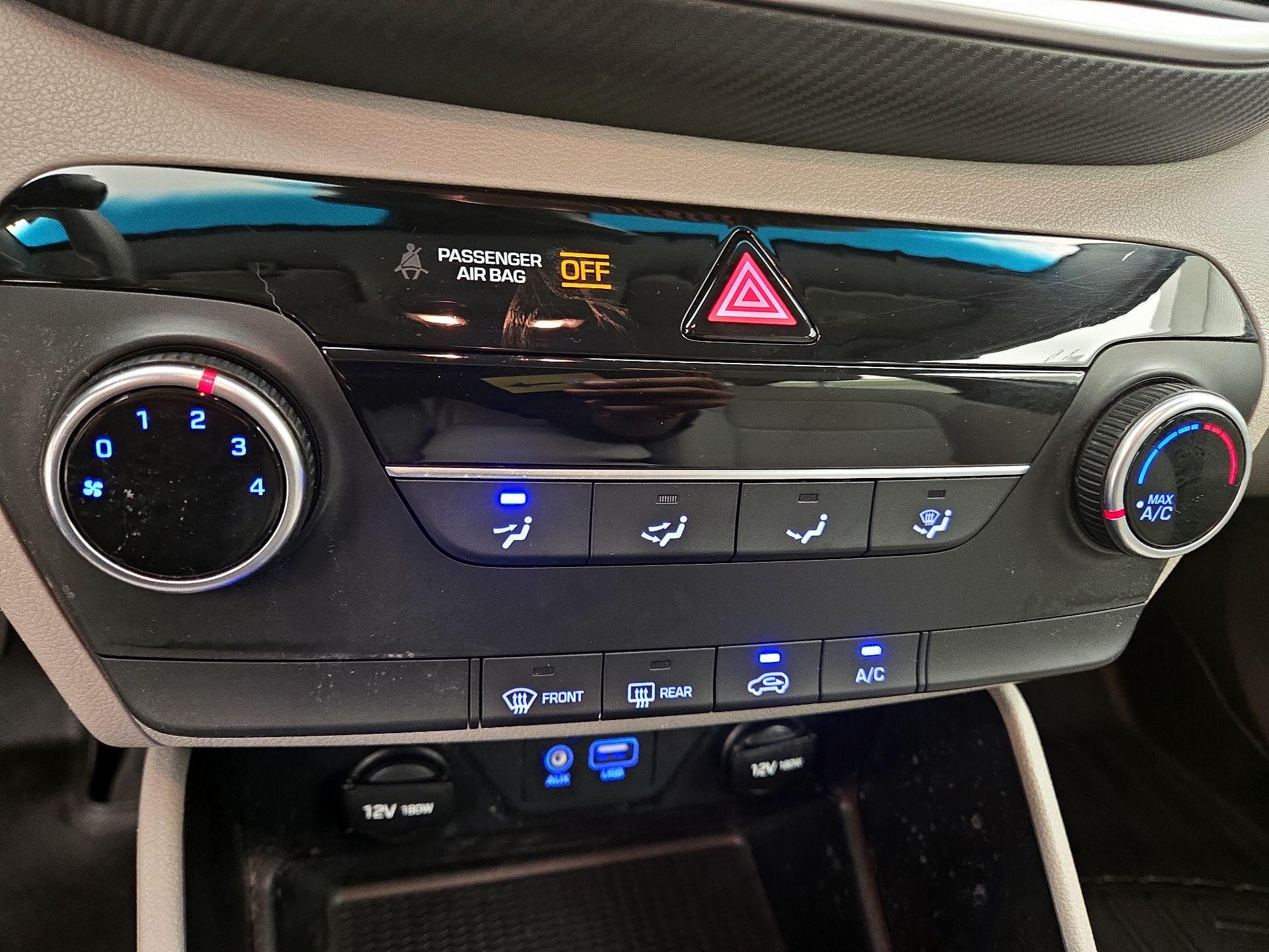 Thumbnail: 2019 Hyundai Tucson - 16