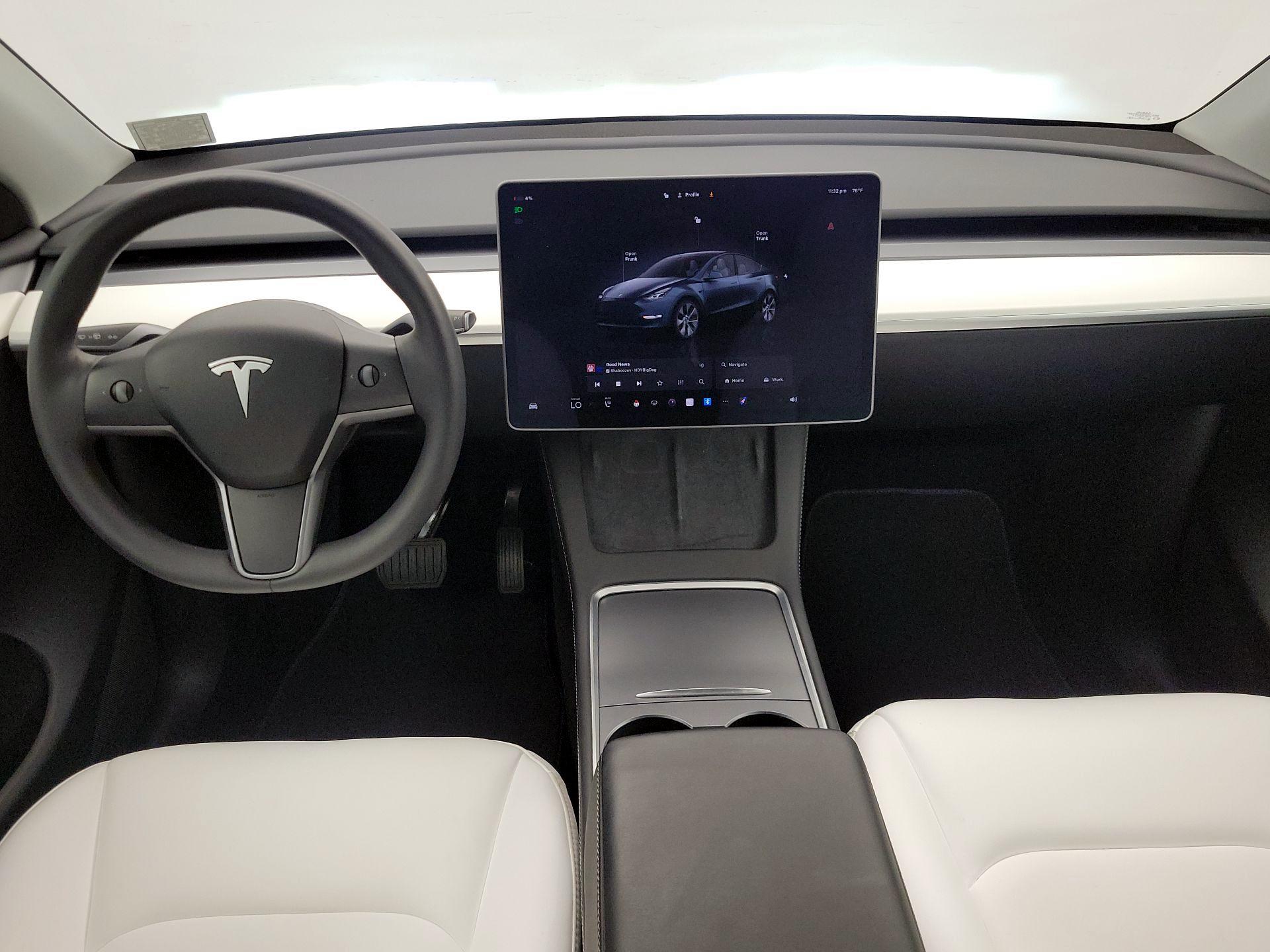 Thumbnail: 2024 Tesla Model Y - 9