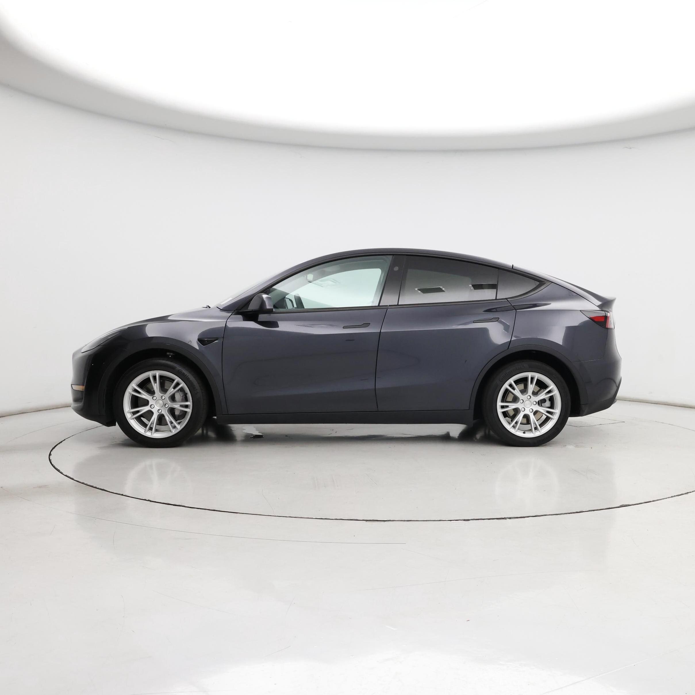 Thumbnail: 2024 Tesla Model Y - 3