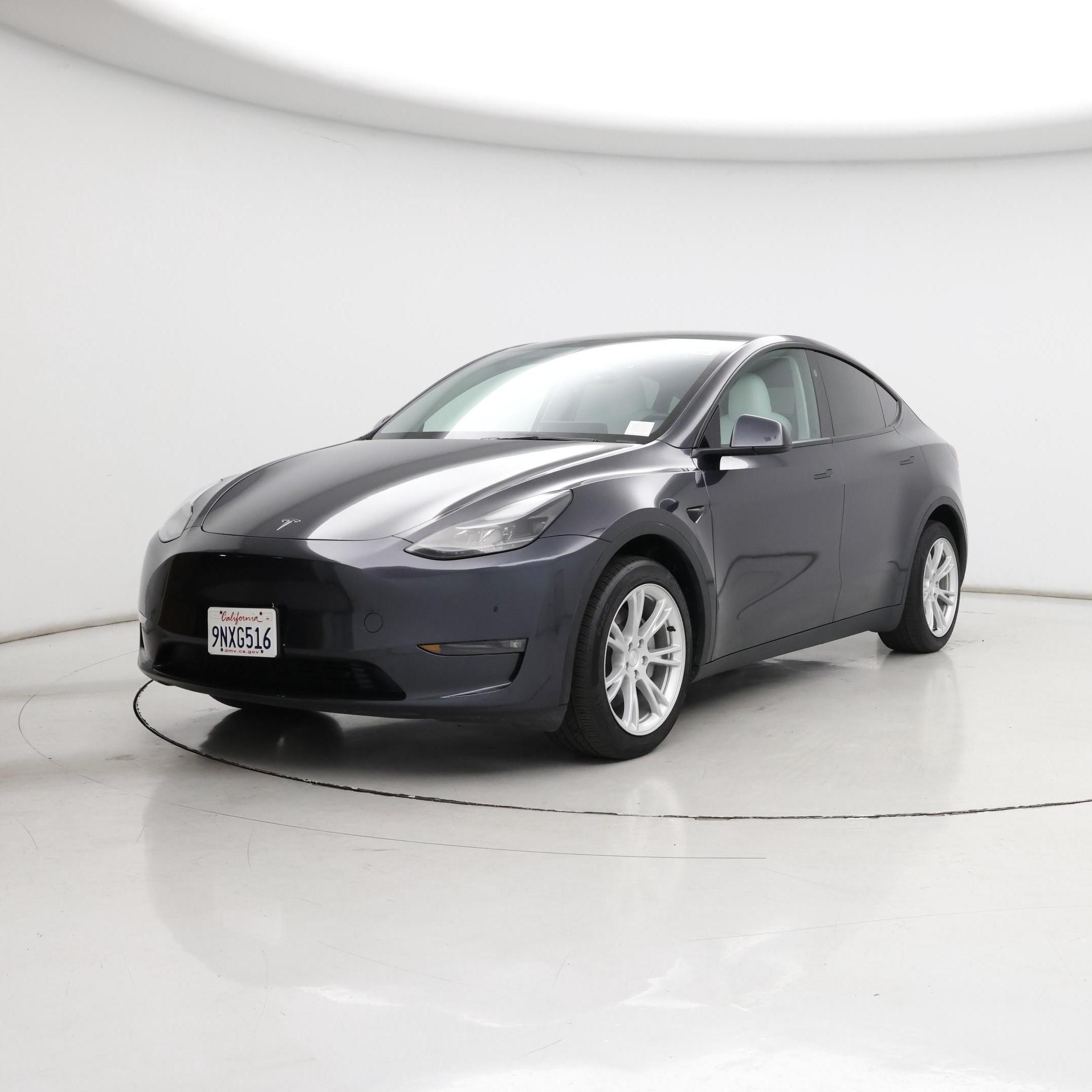 Thumbnail: 2024 Tesla Model Y - 4
