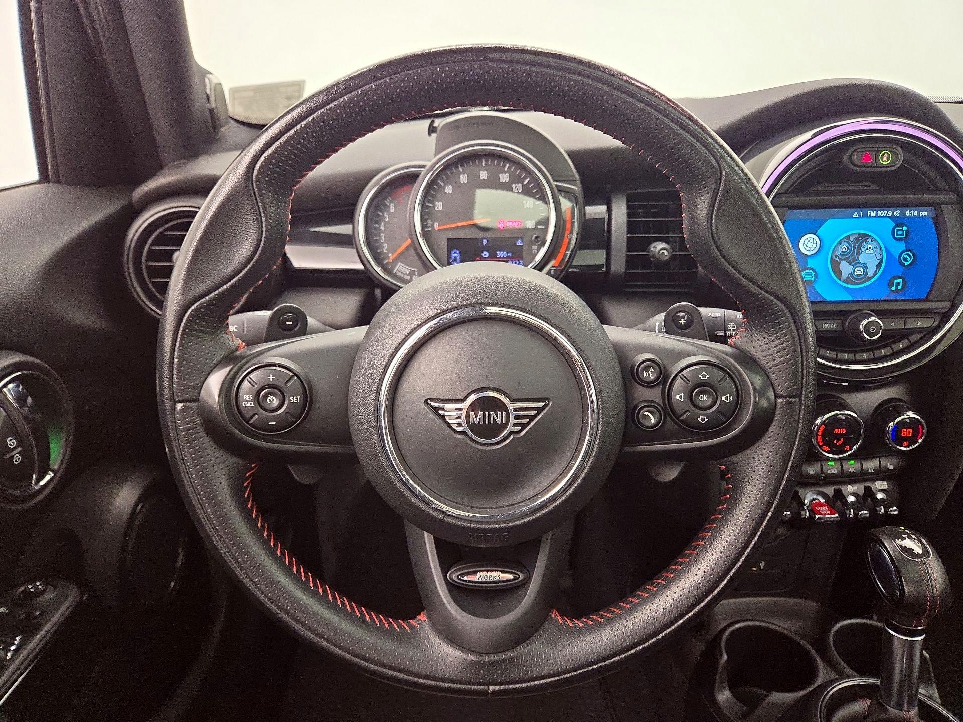 Thumbnail: 2019 MINI Cooper Hardtop - 10