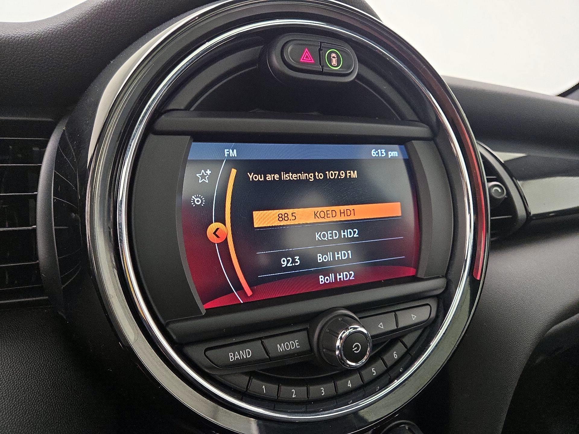 Thumbnail: 2019 MINI Cooper Hardtop - 15