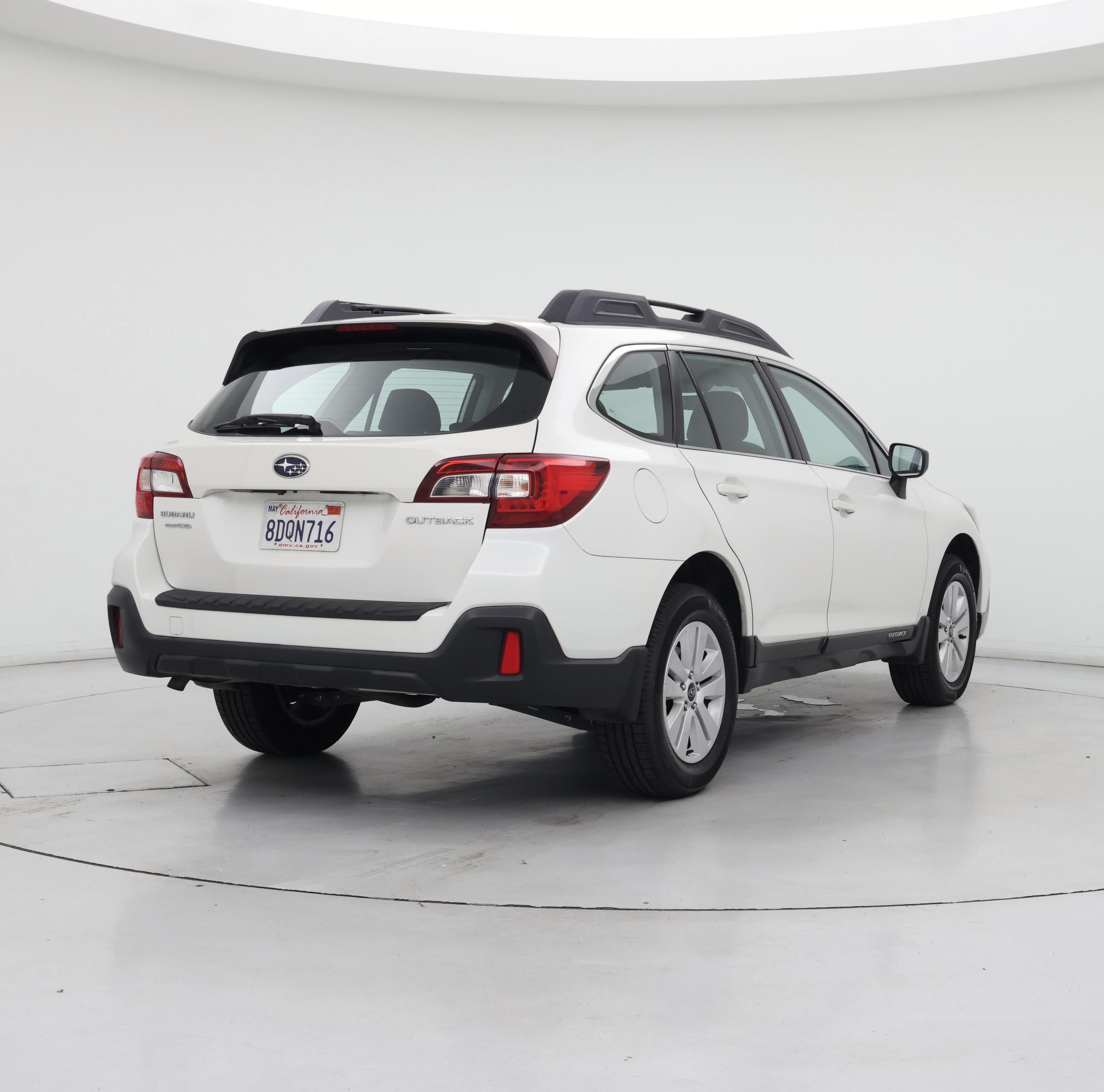 Thumbnail: 2018 Subaru Outback - 8