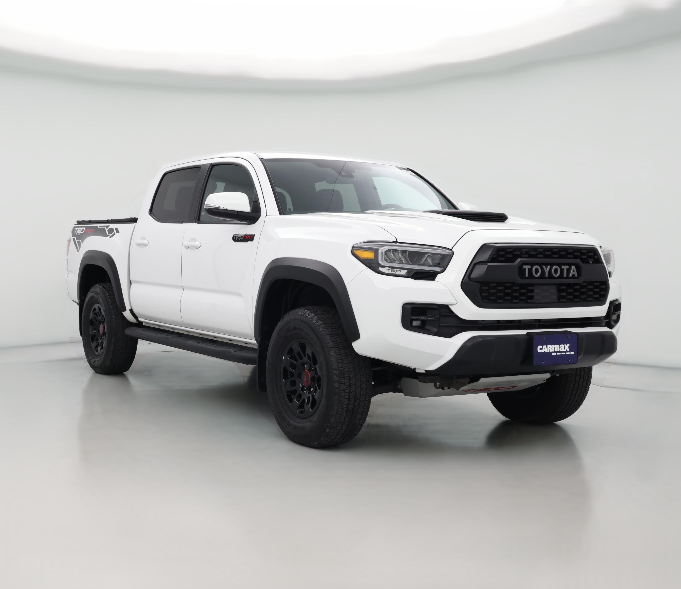Thumbnail: 2018 Toyota Tacoma - 1