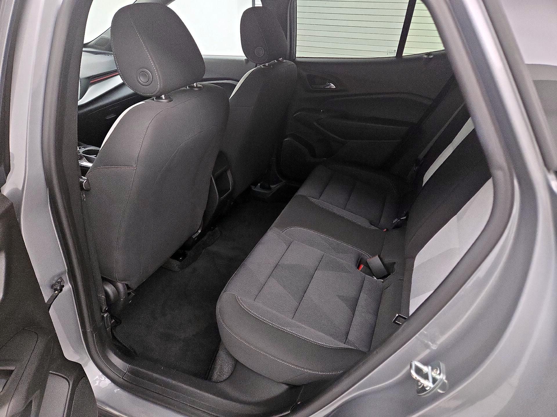 Thumbnail: 2024 Chevrolet Trax - 19