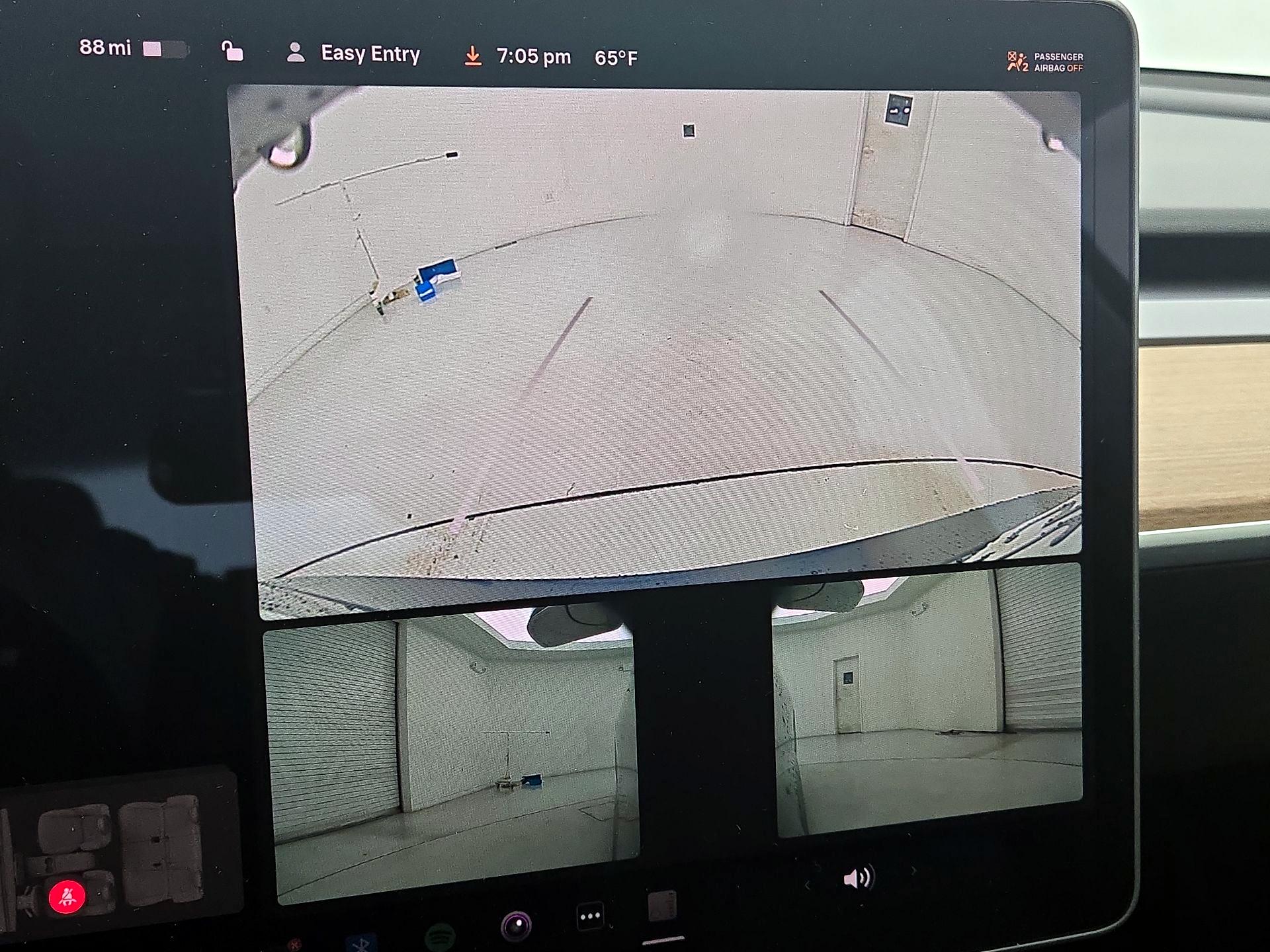 Thumbnail: 2019 Tesla Model 3 - 14