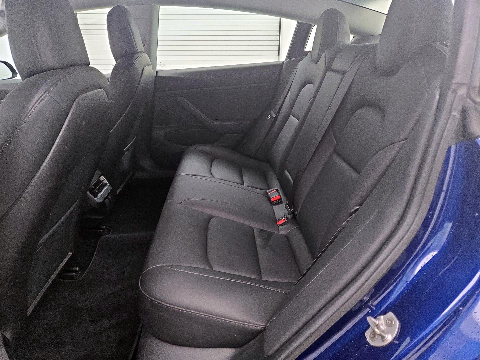 Thumbnail: 2019 Tesla Model 3 - 19