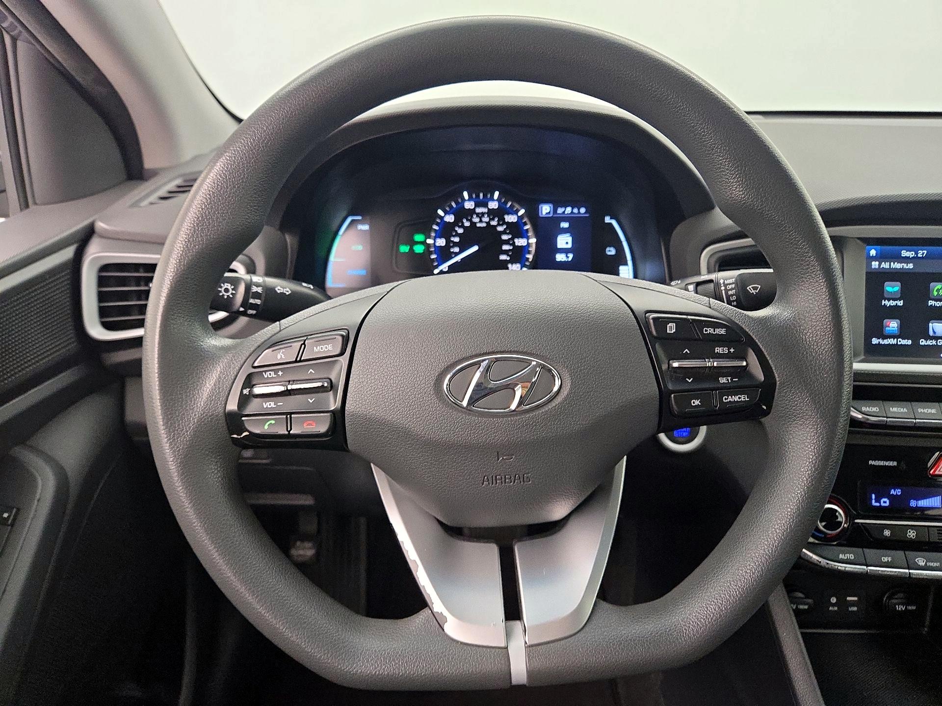 Thumbnail: 2019 Hyundai Ioniq - 10