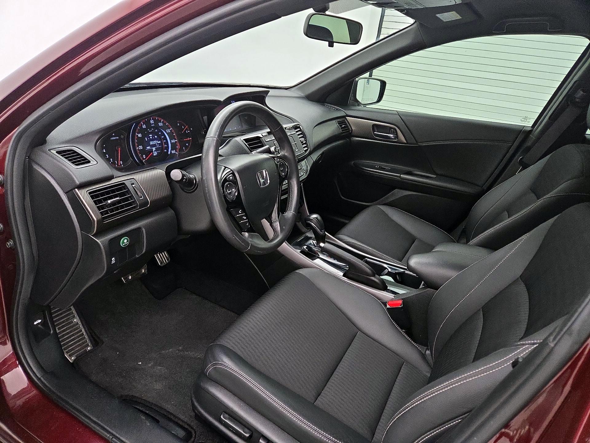 Thumbnail: 2017 Honda Accord - 11