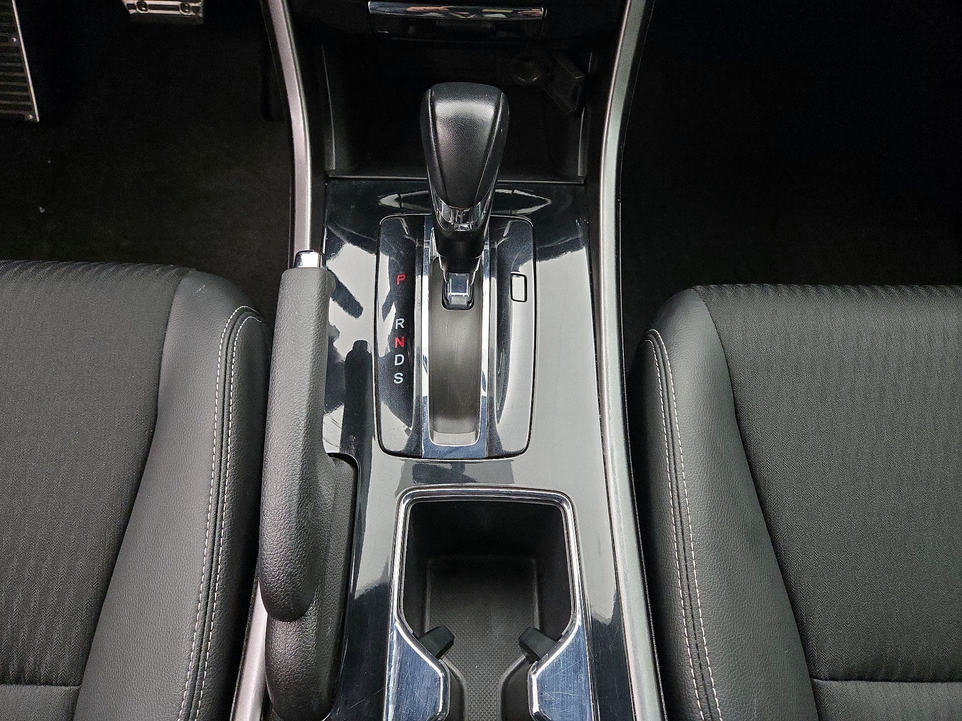 Thumbnail: 2017 Honda Accord - 17