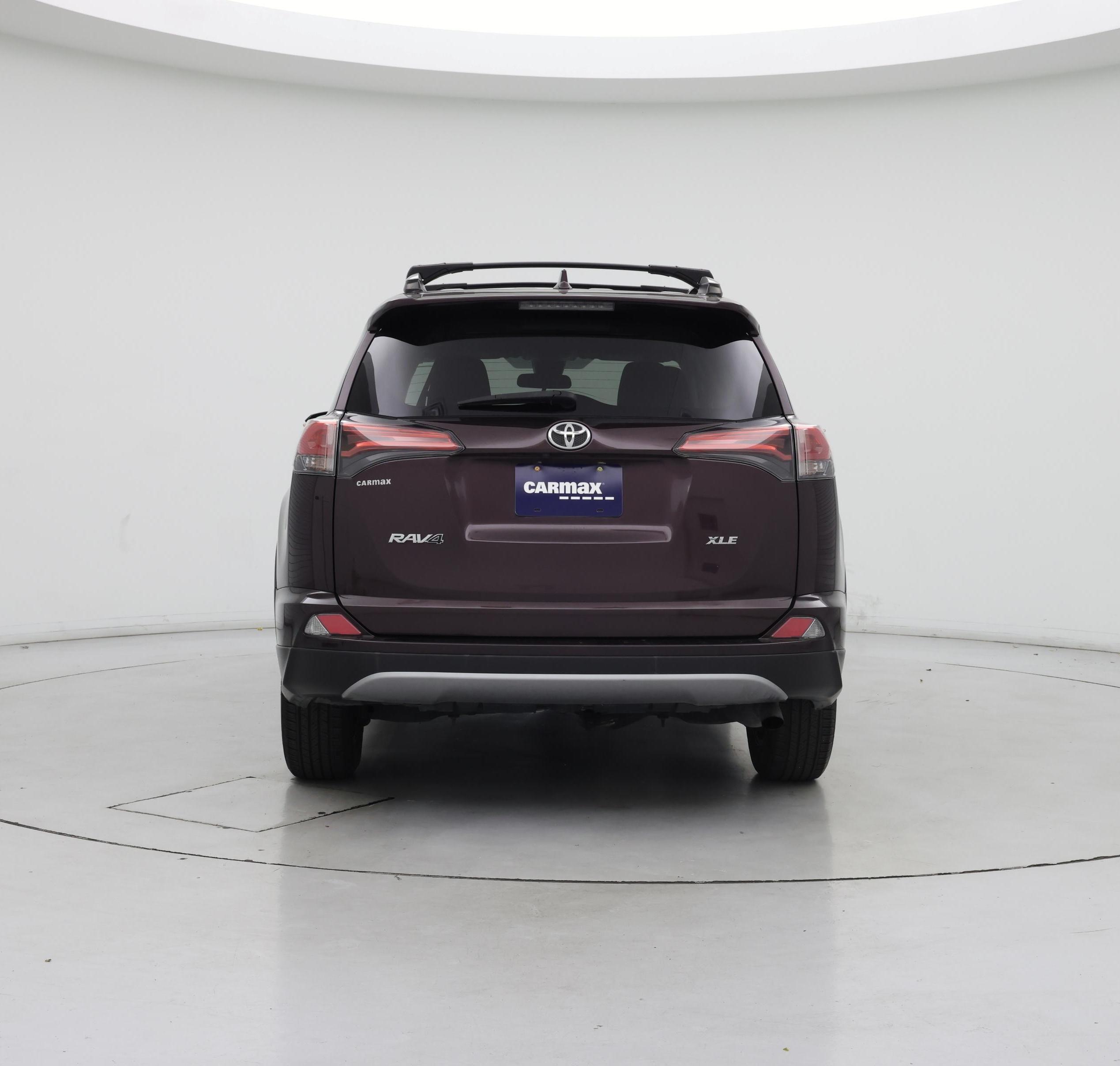 Thumbnail: 2018 Toyota RAV4 - 6