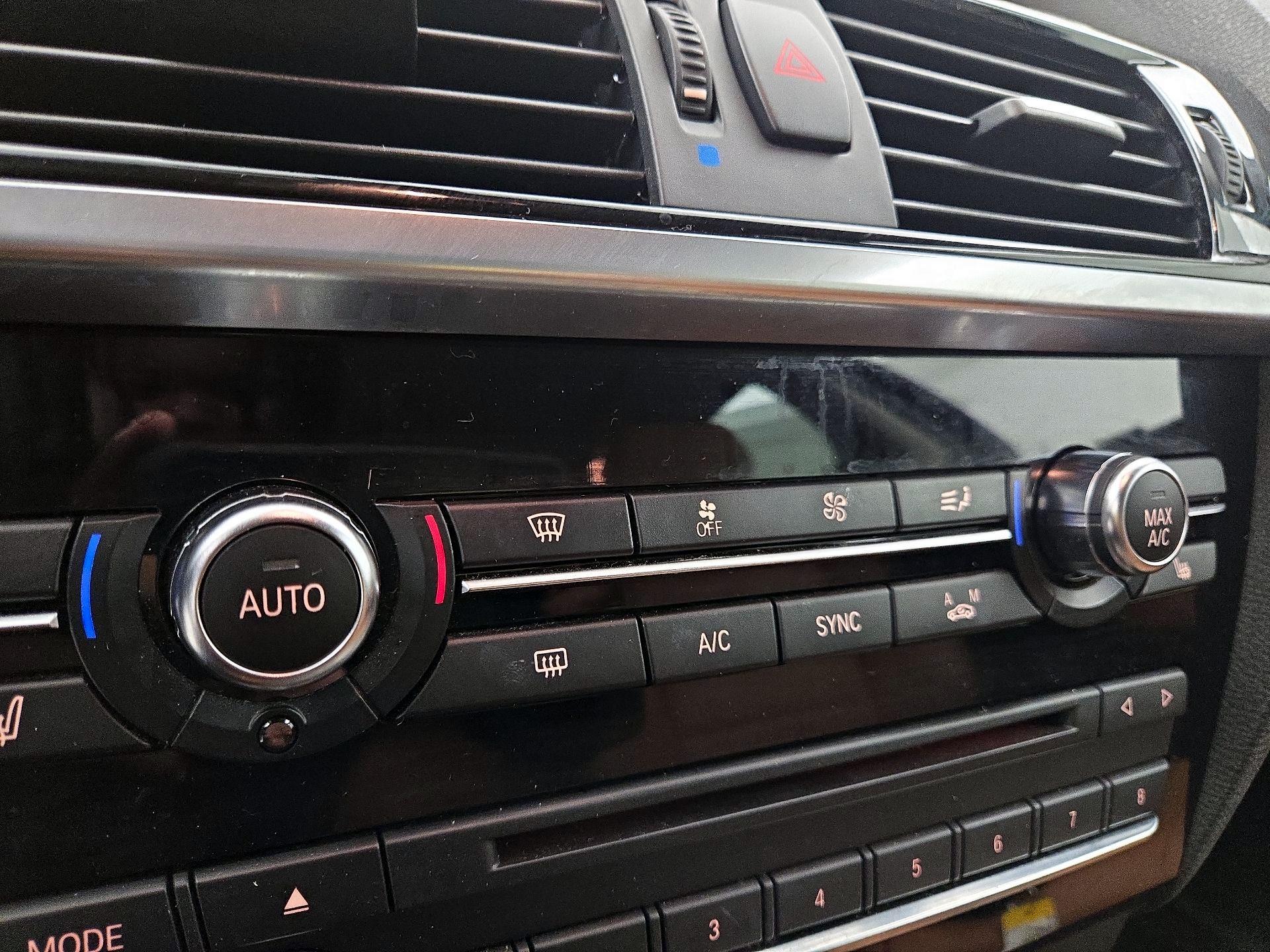 Thumbnail: 2015 BMW X3 - 15
