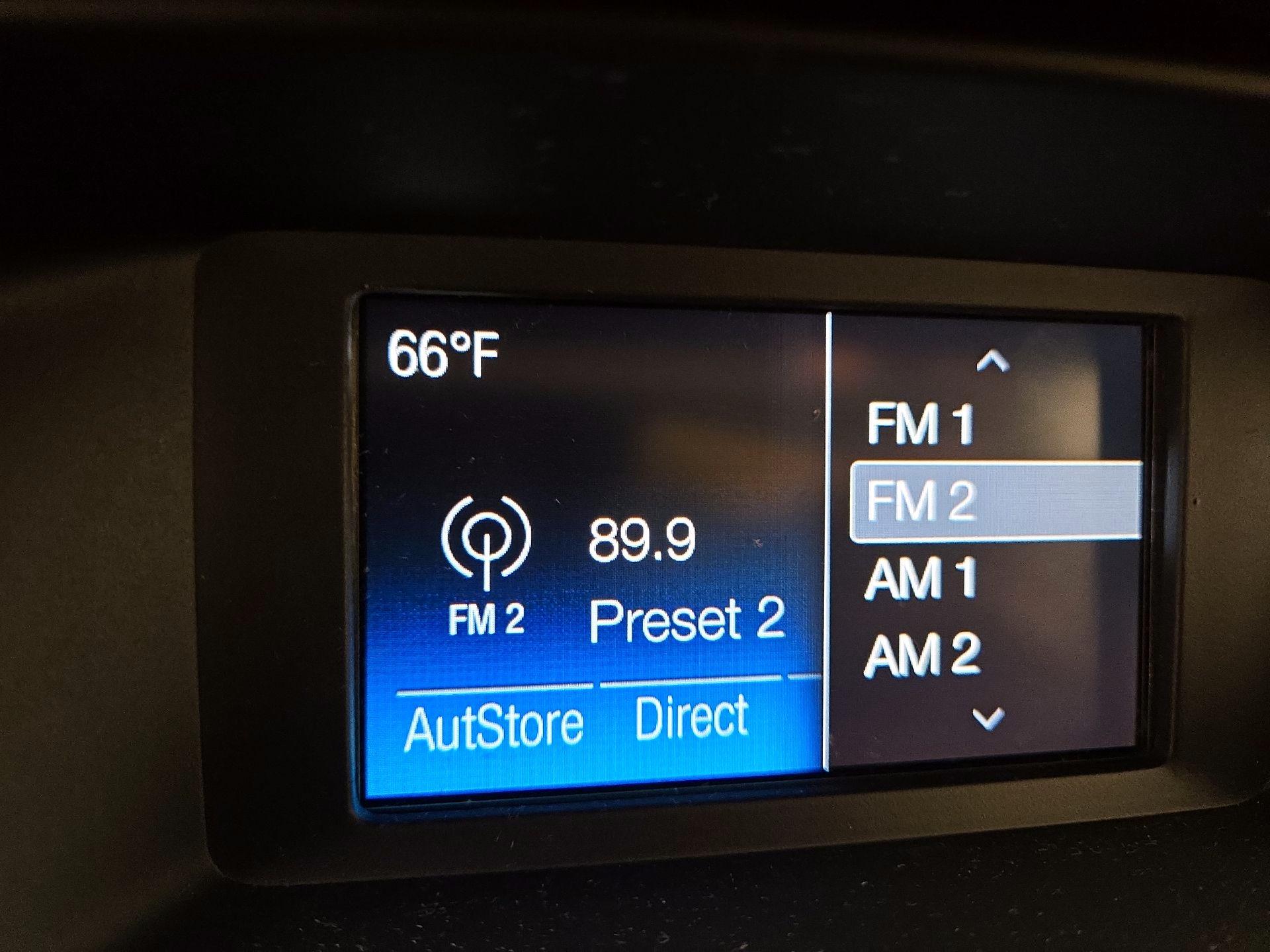Thumbnail: 2015 Ford Focus - 15