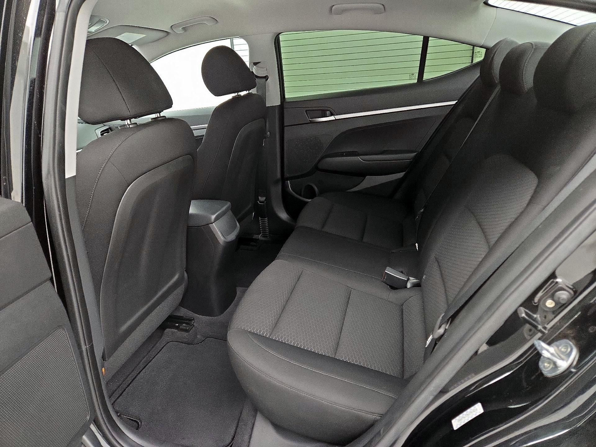 Thumbnail: 2019 Hyundai Elantra - 19