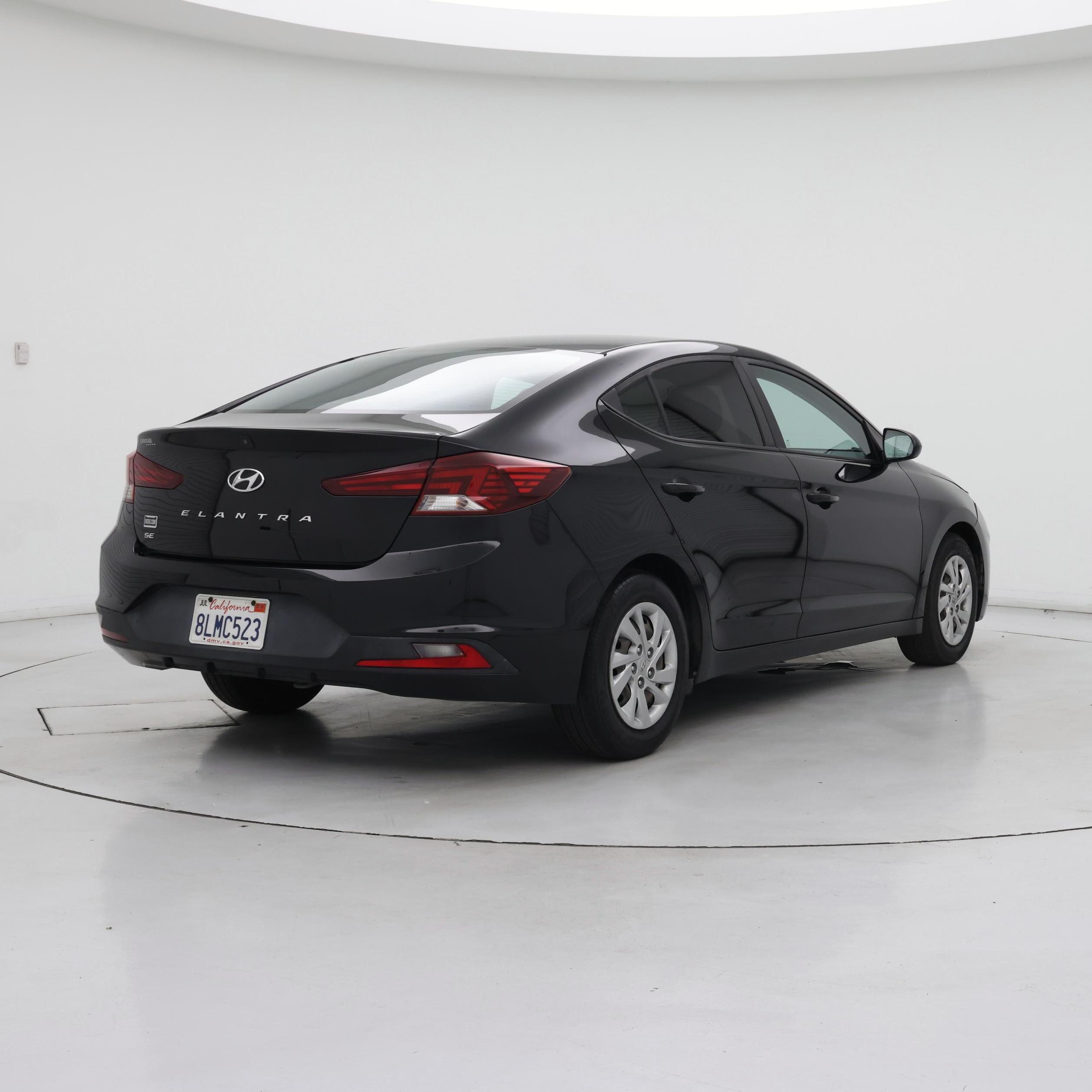 Thumbnail: 2019 Hyundai Elantra - 8