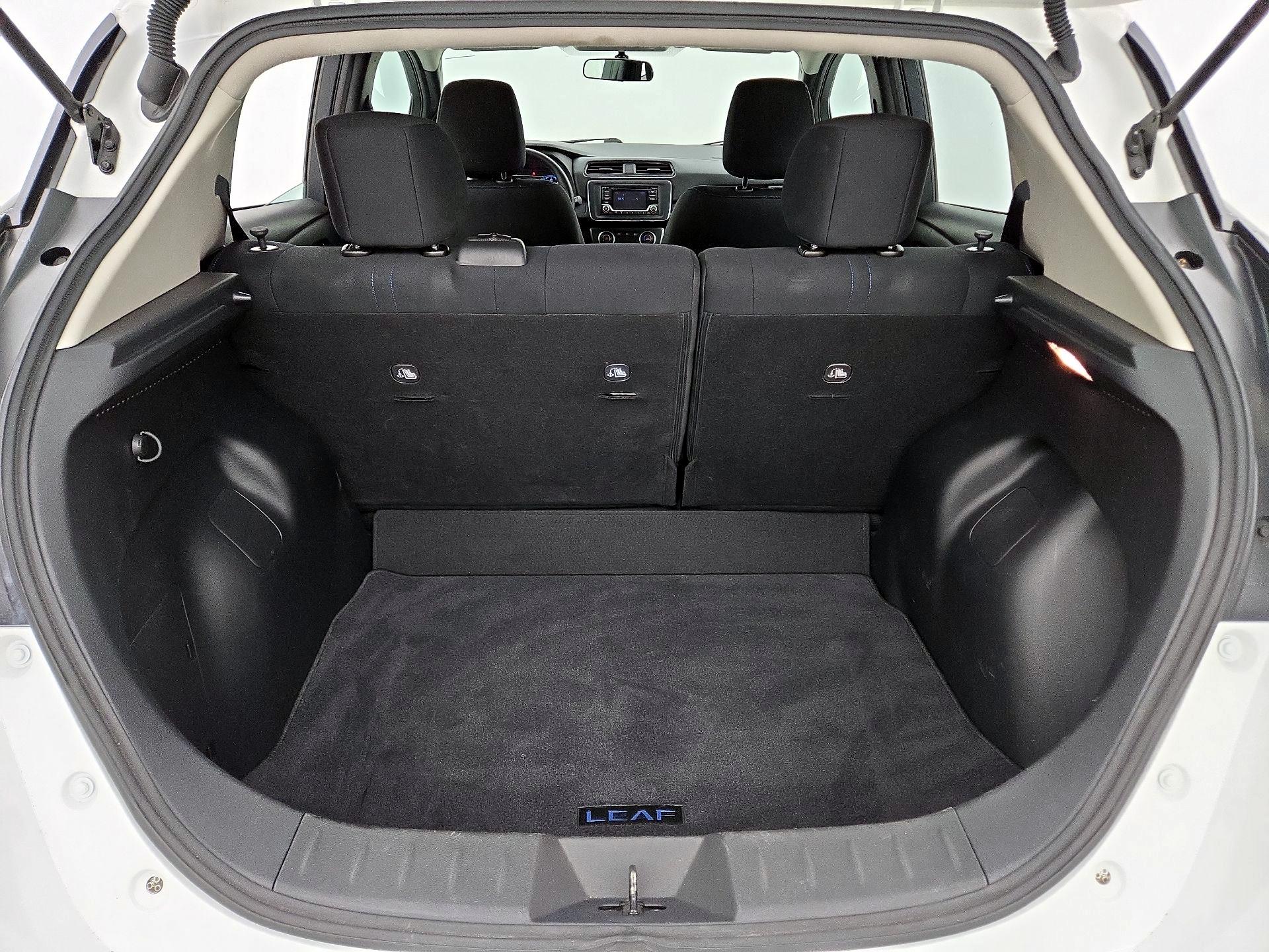 Thumbnail: 2019 Nissan Leaf - 20