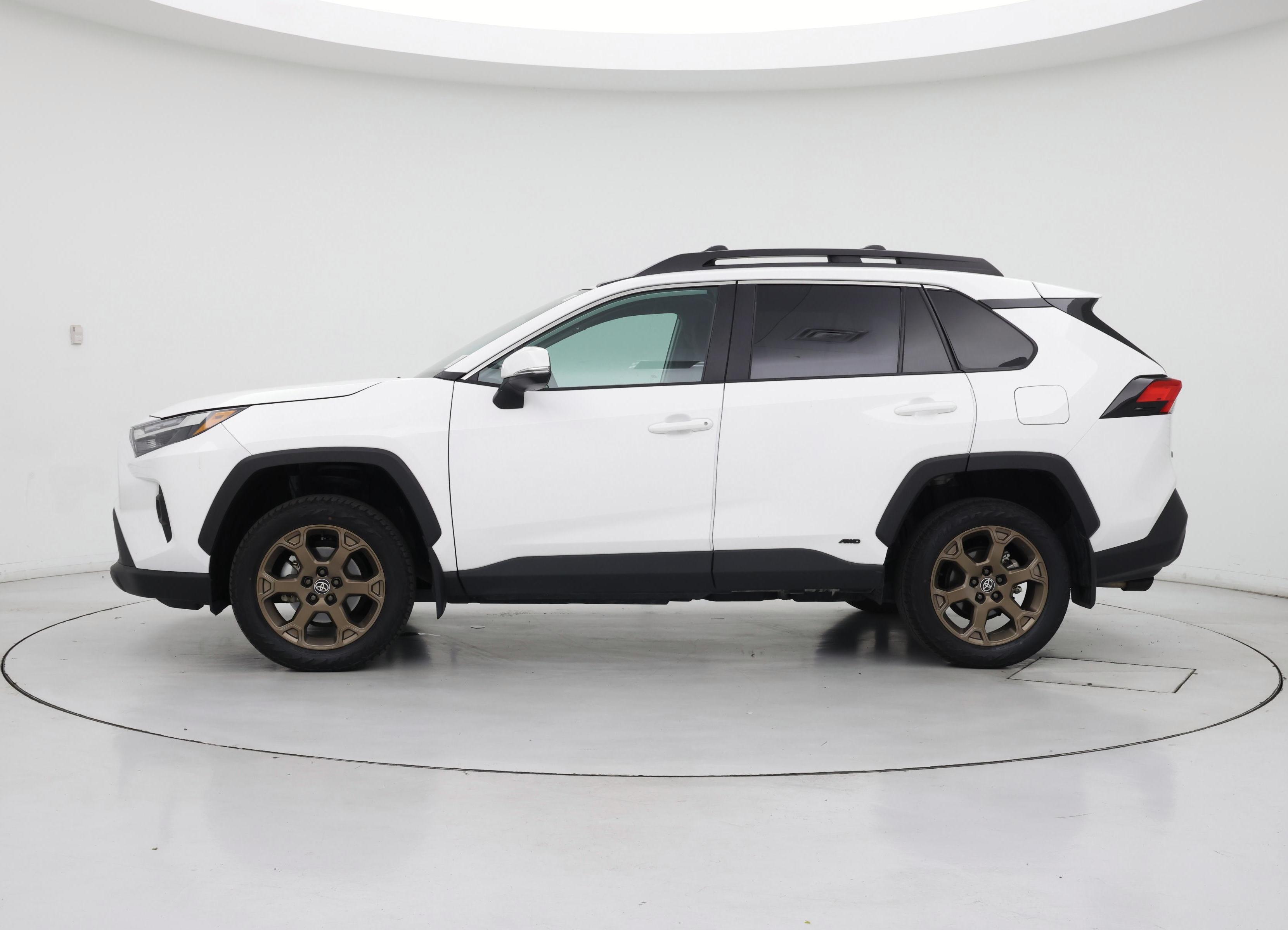 Thumbnail: 2023 Toyota RAV4 - 3