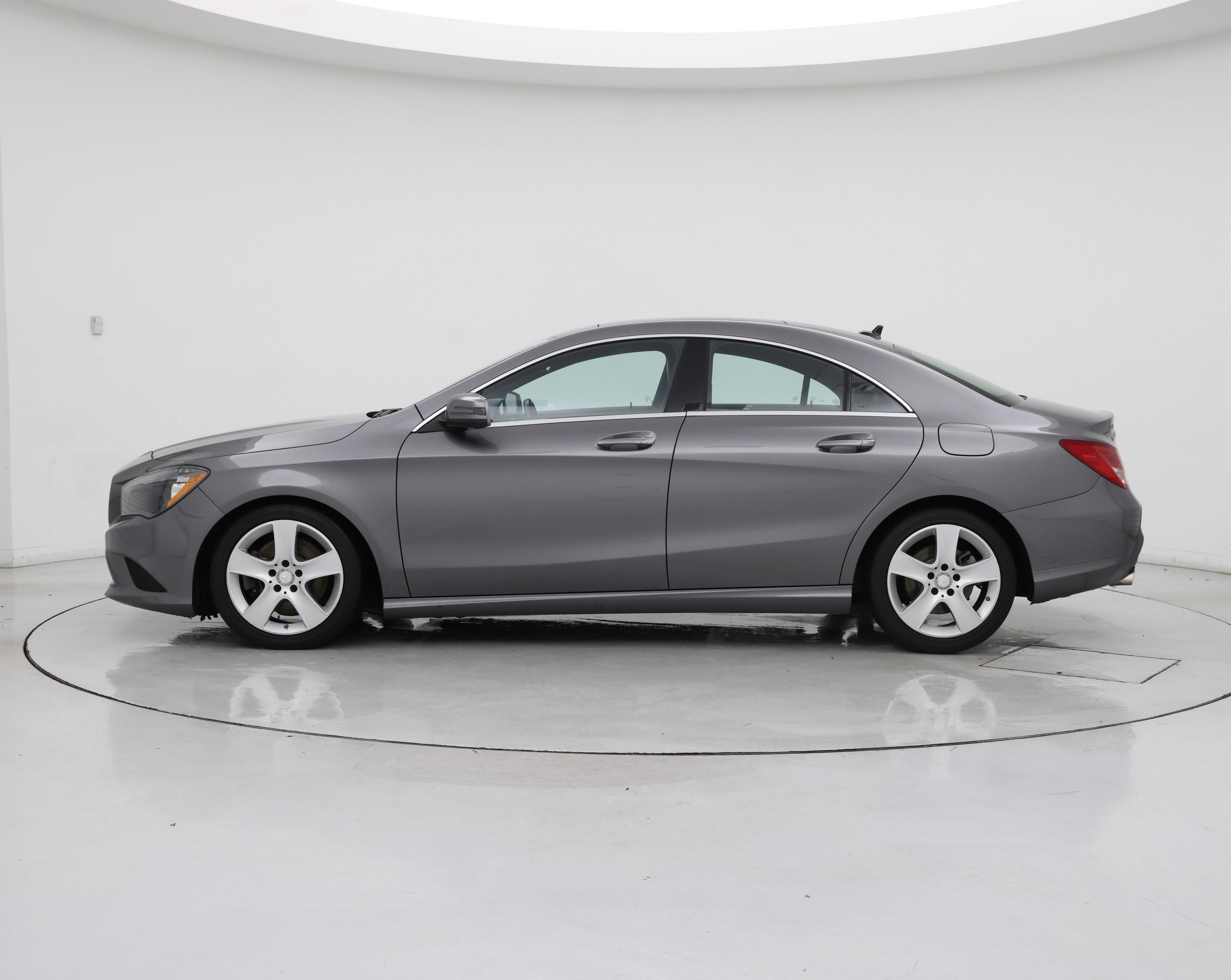 Thumbnail: 2015 Mercedes-Benz CLA - 3