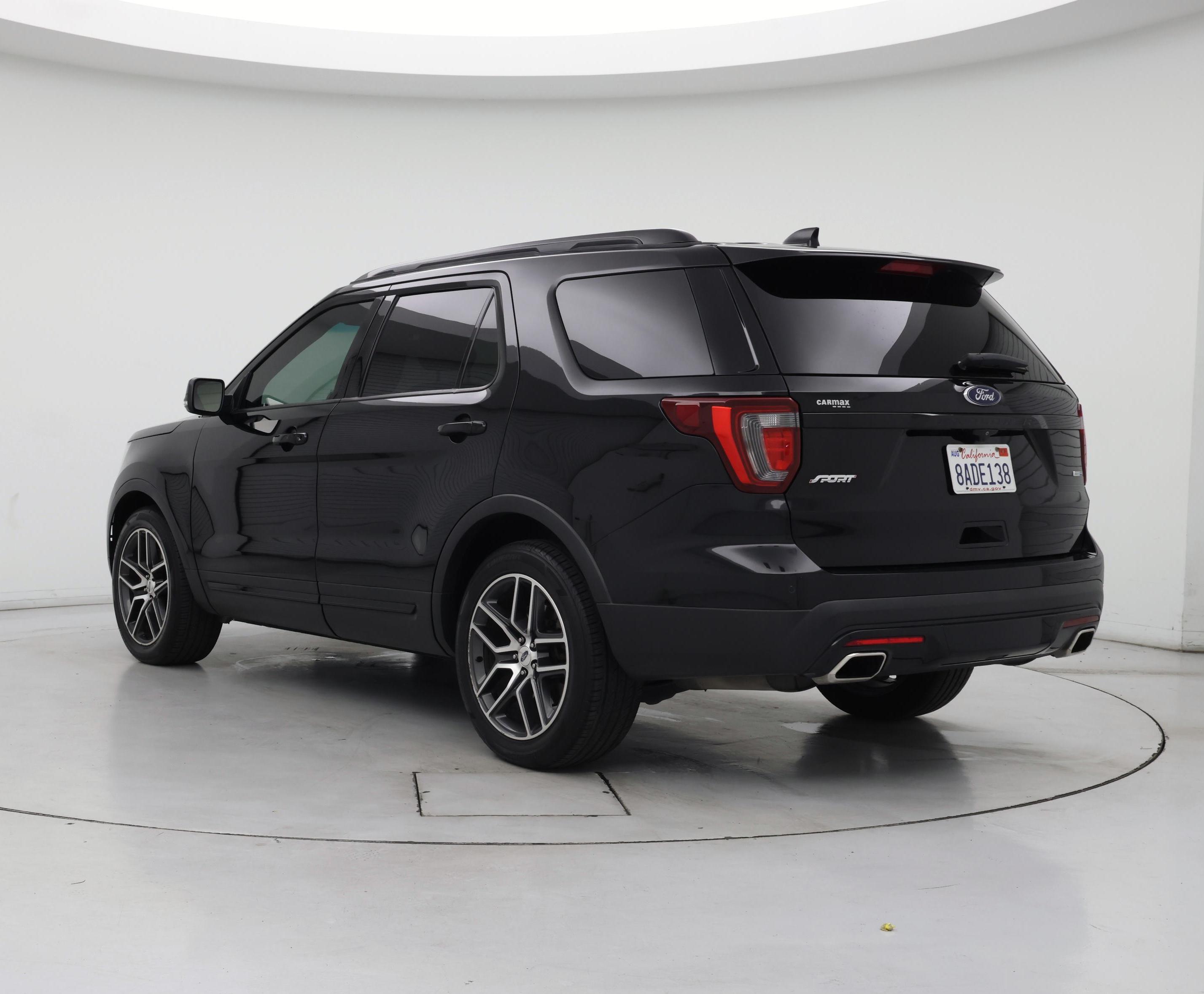 Thumbnail: 2016 Ford Explorer - 2