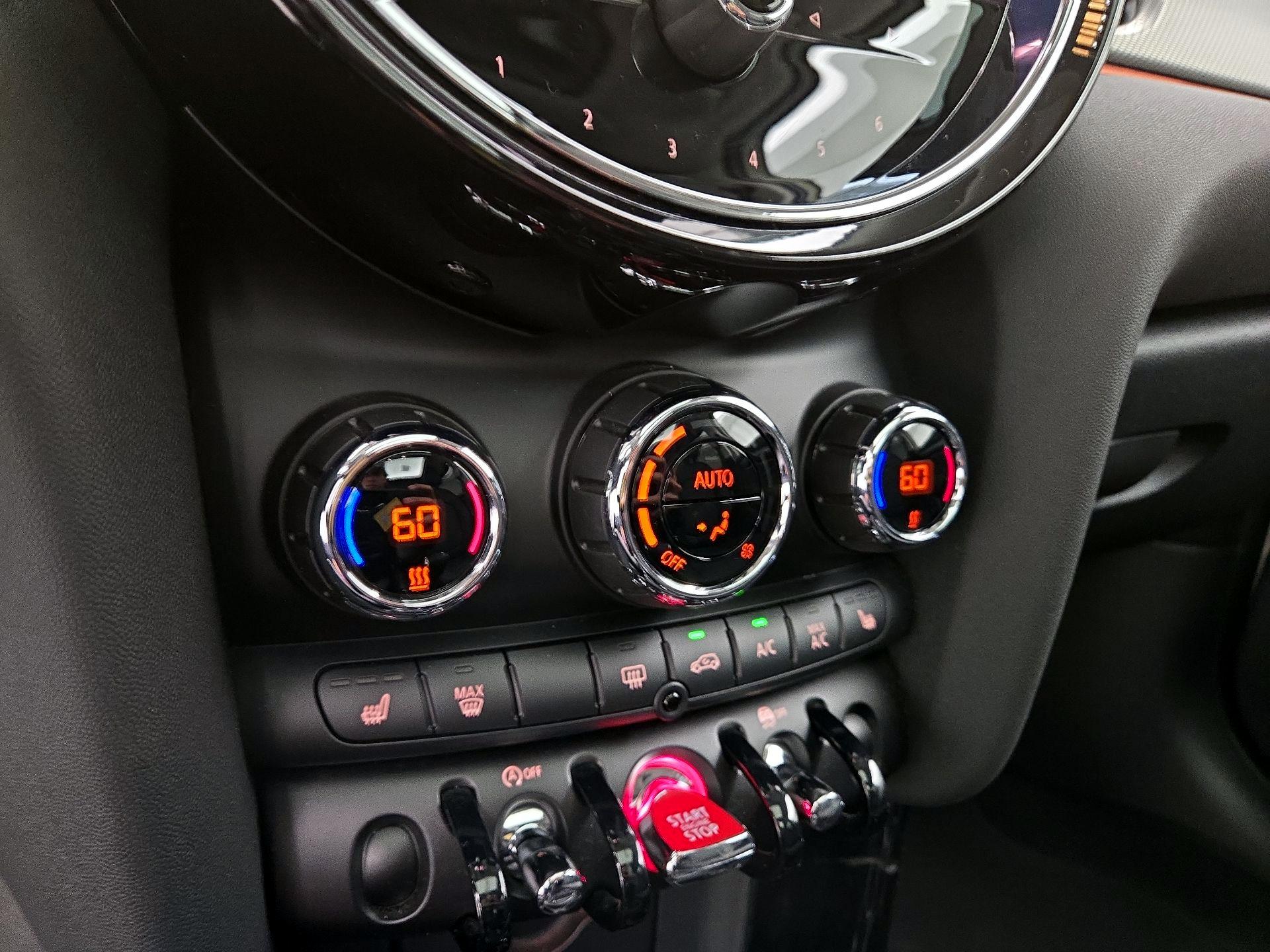 Thumbnail: 2023 MINI Cooper Hardtop - 16