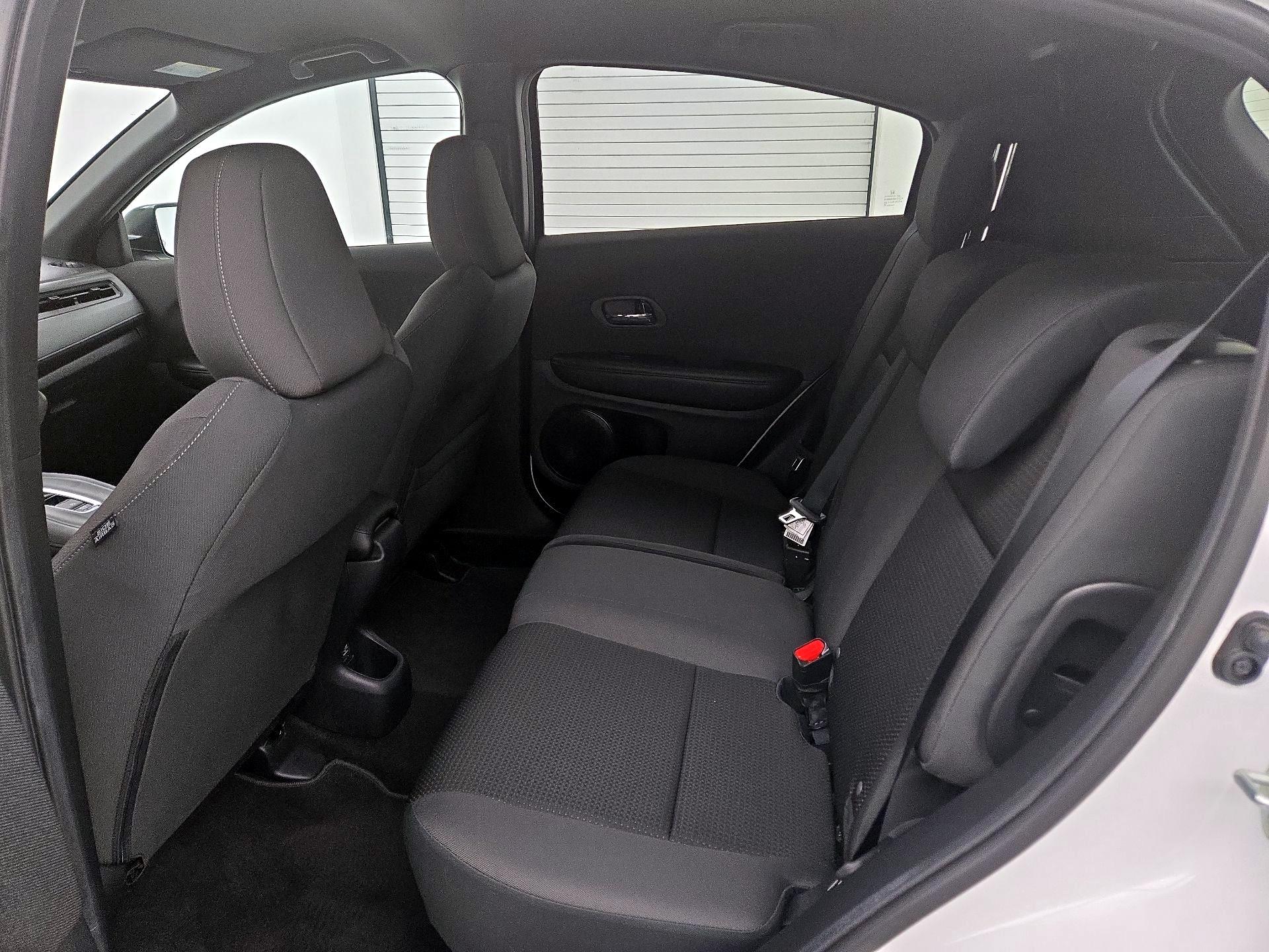 Thumbnail: 2021 Honda HR-V - 18