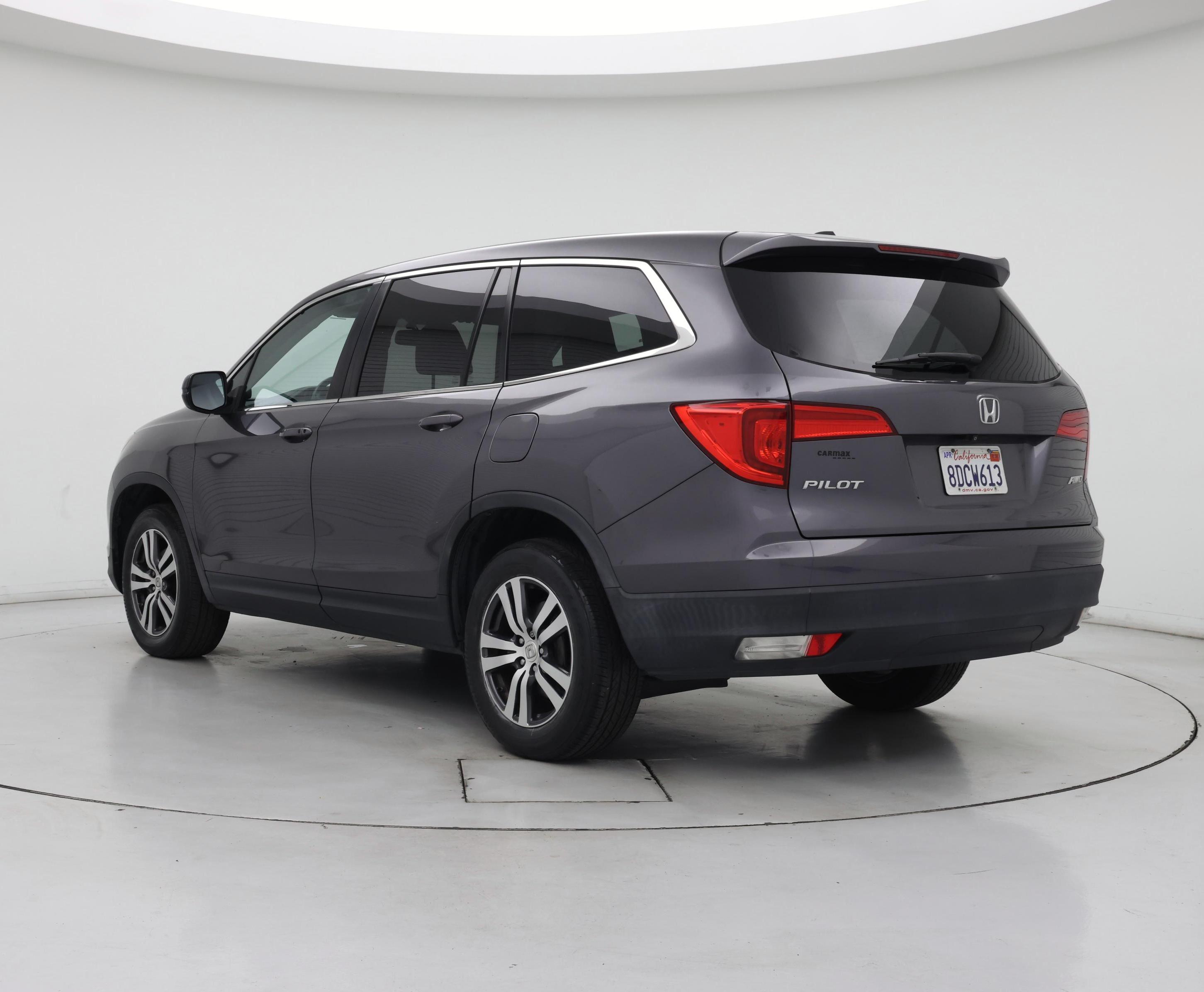 Thumbnail: 2018 Honda Pilot - 2