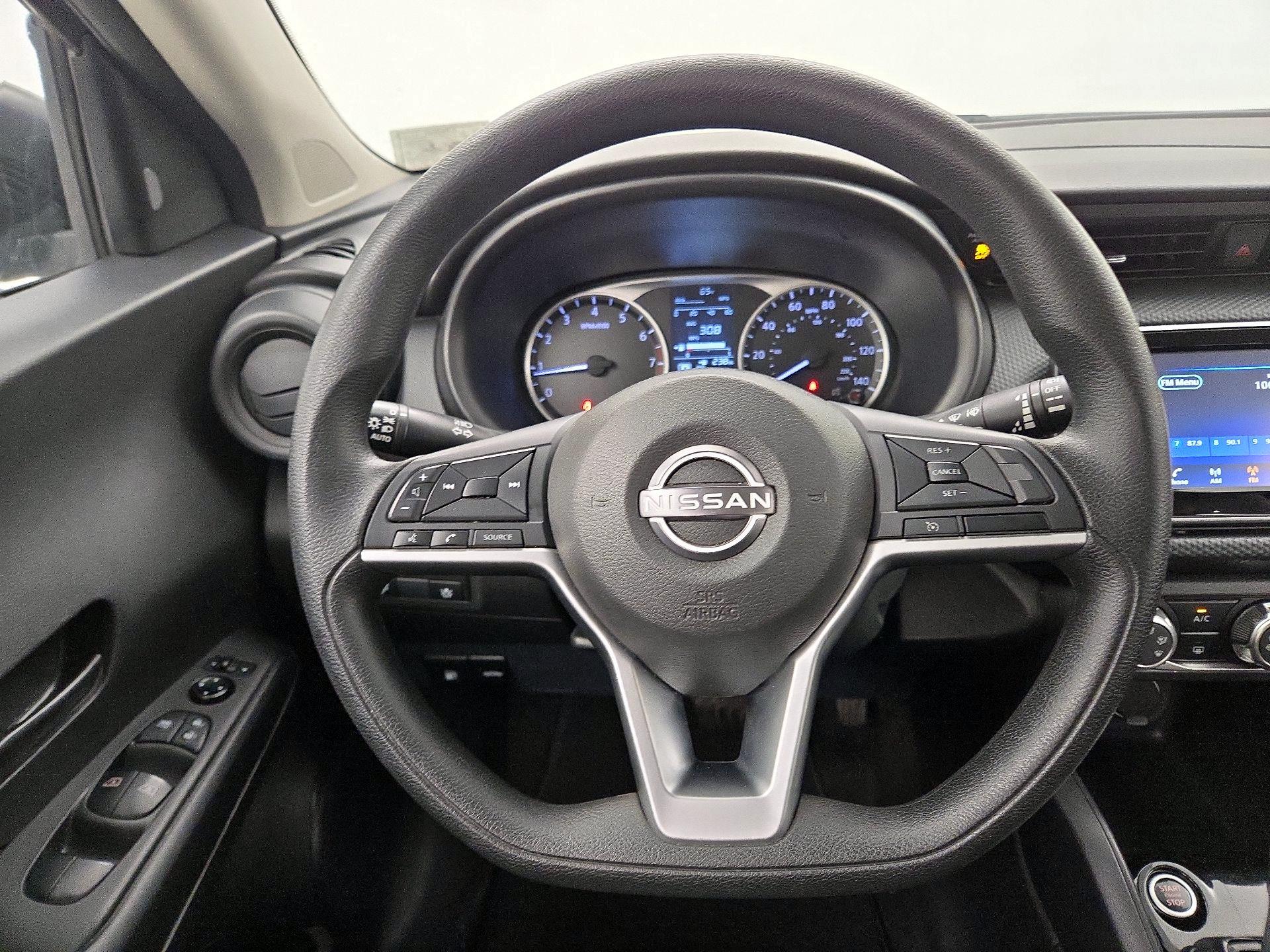 Thumbnail: 2022 Nissan Kicks - 10