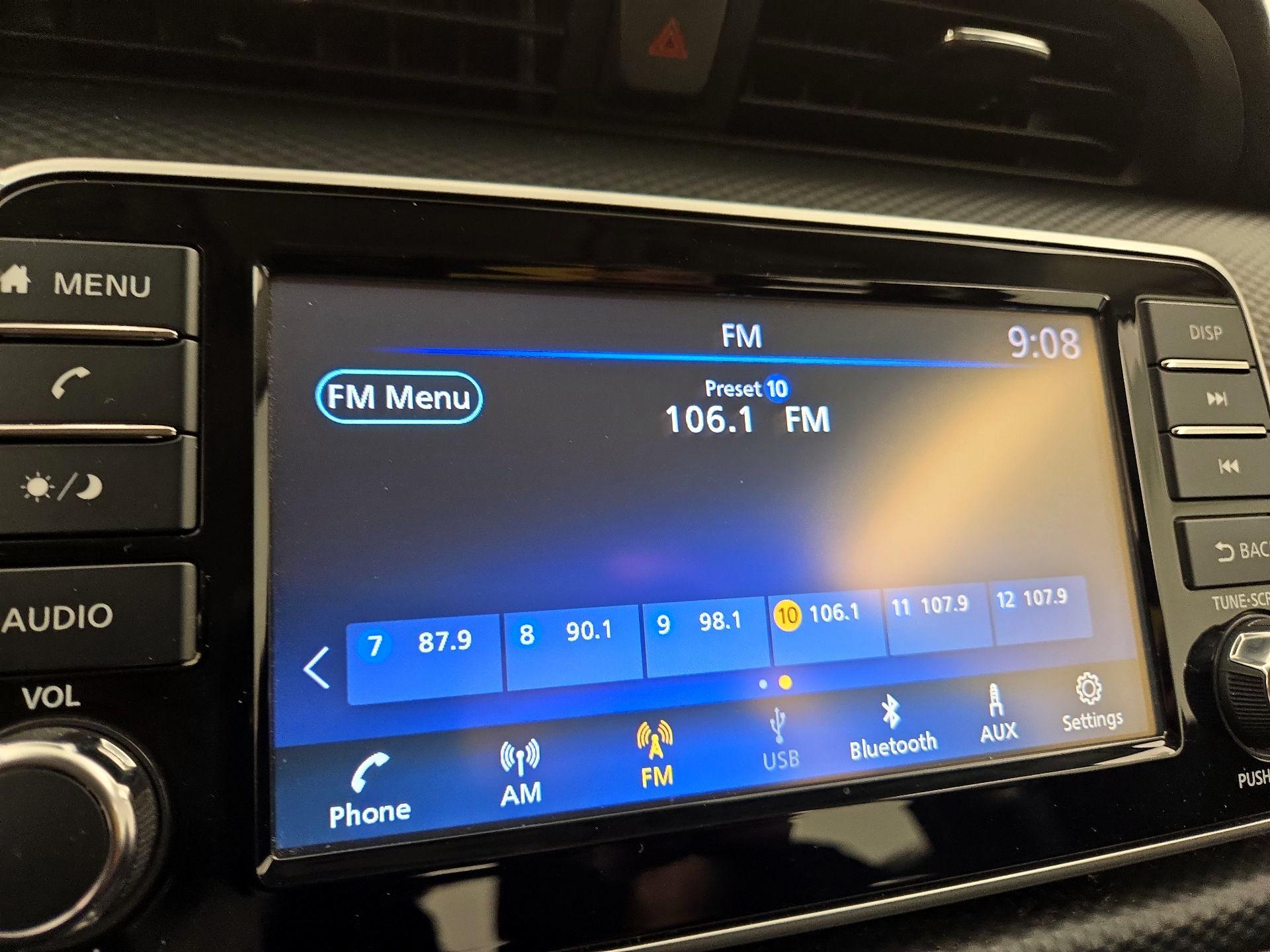 Thumbnail: 2022 Nissan Kicks - 15