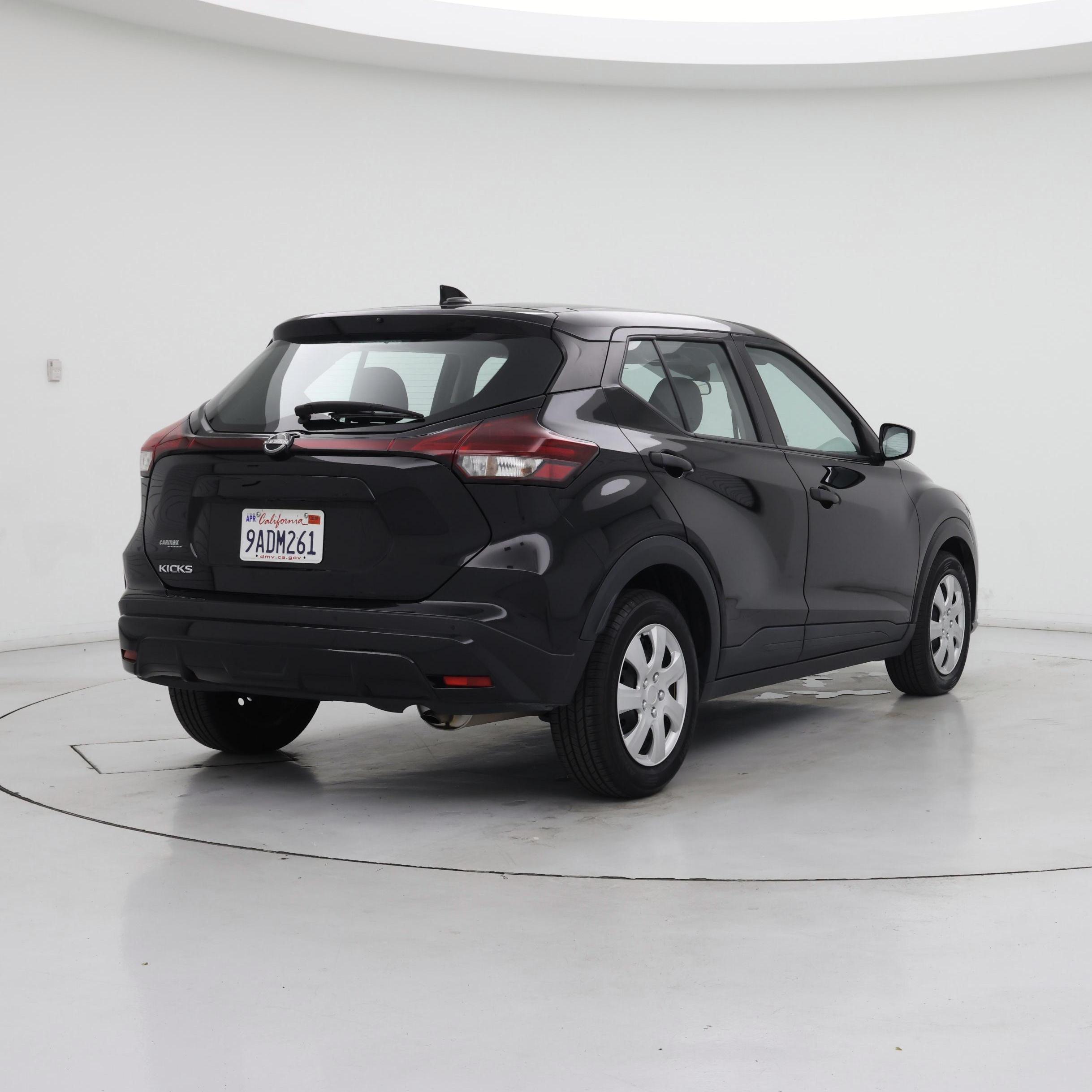 Thumbnail: 2022 Nissan Kicks - 8