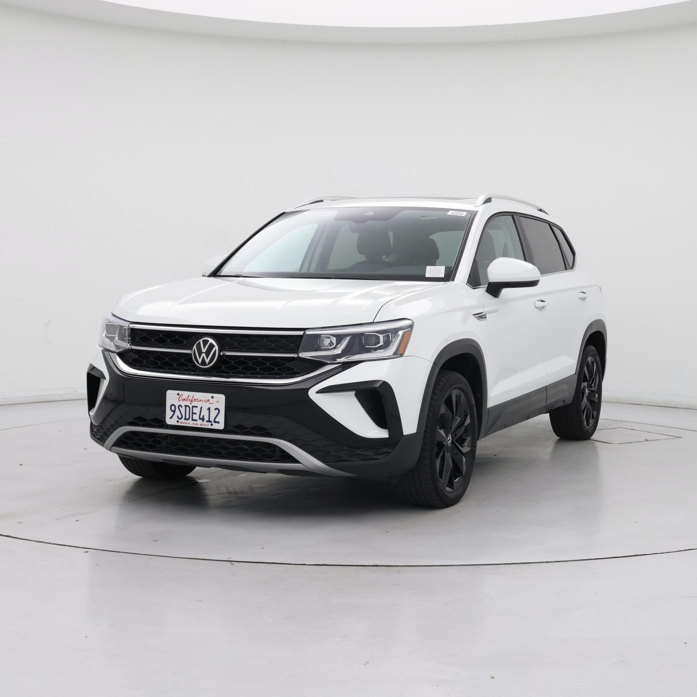 Thumbnail: 2022 Volkswagen Taos - 4