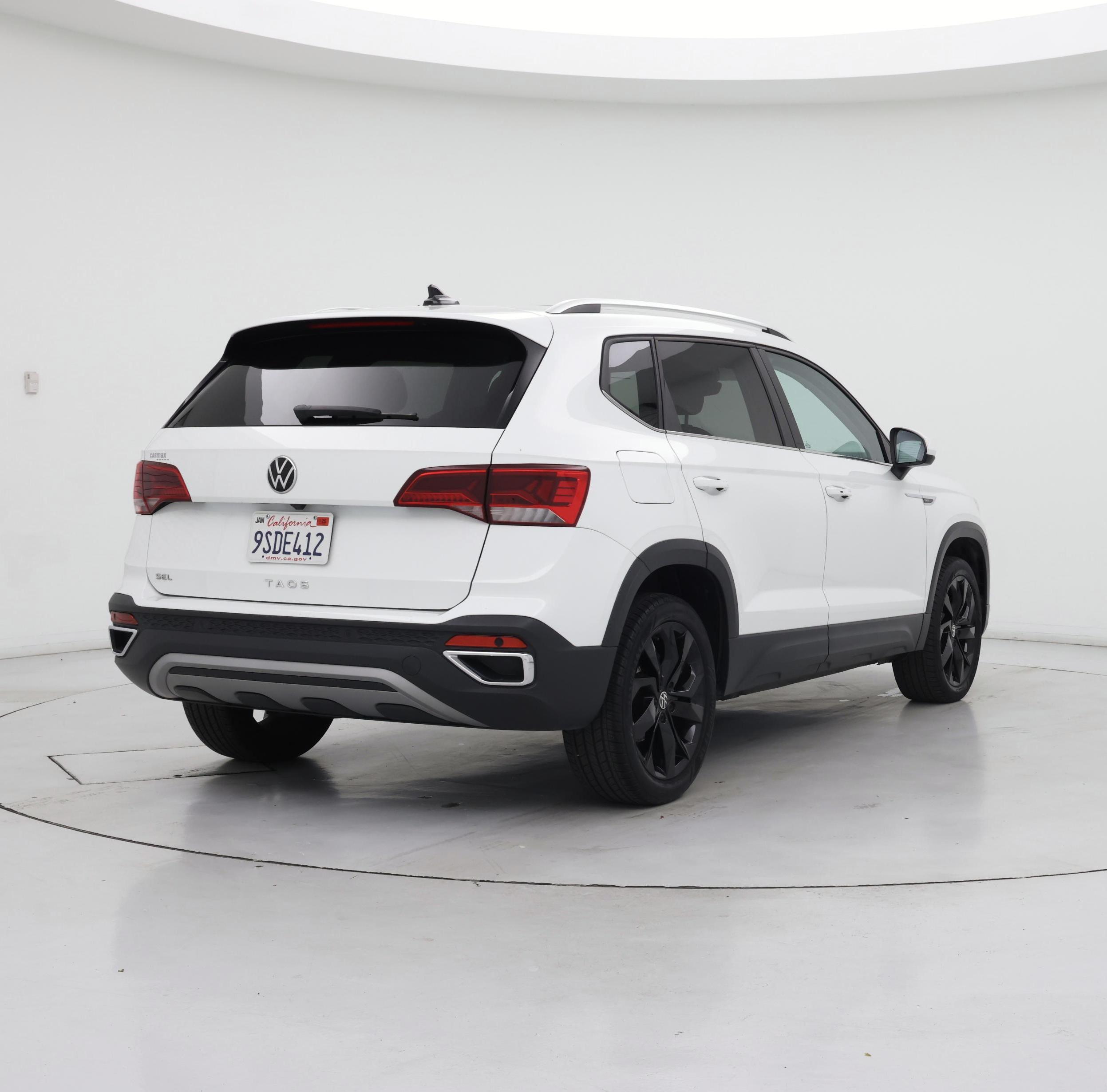 Thumbnail: 2022 Volkswagen Taos - 8